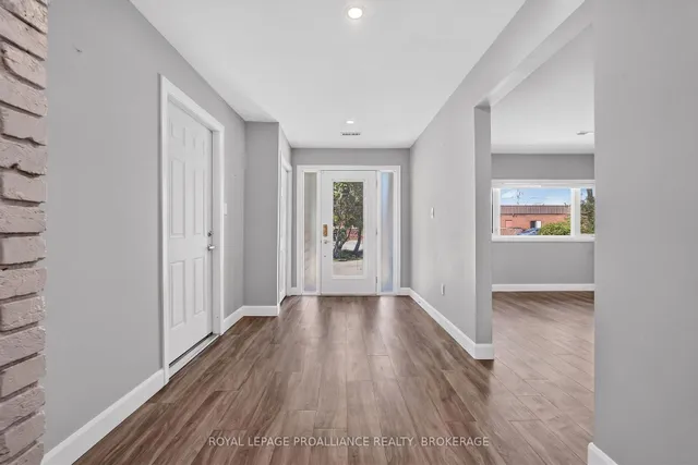 843 Woodbine Rd, Kingston 5