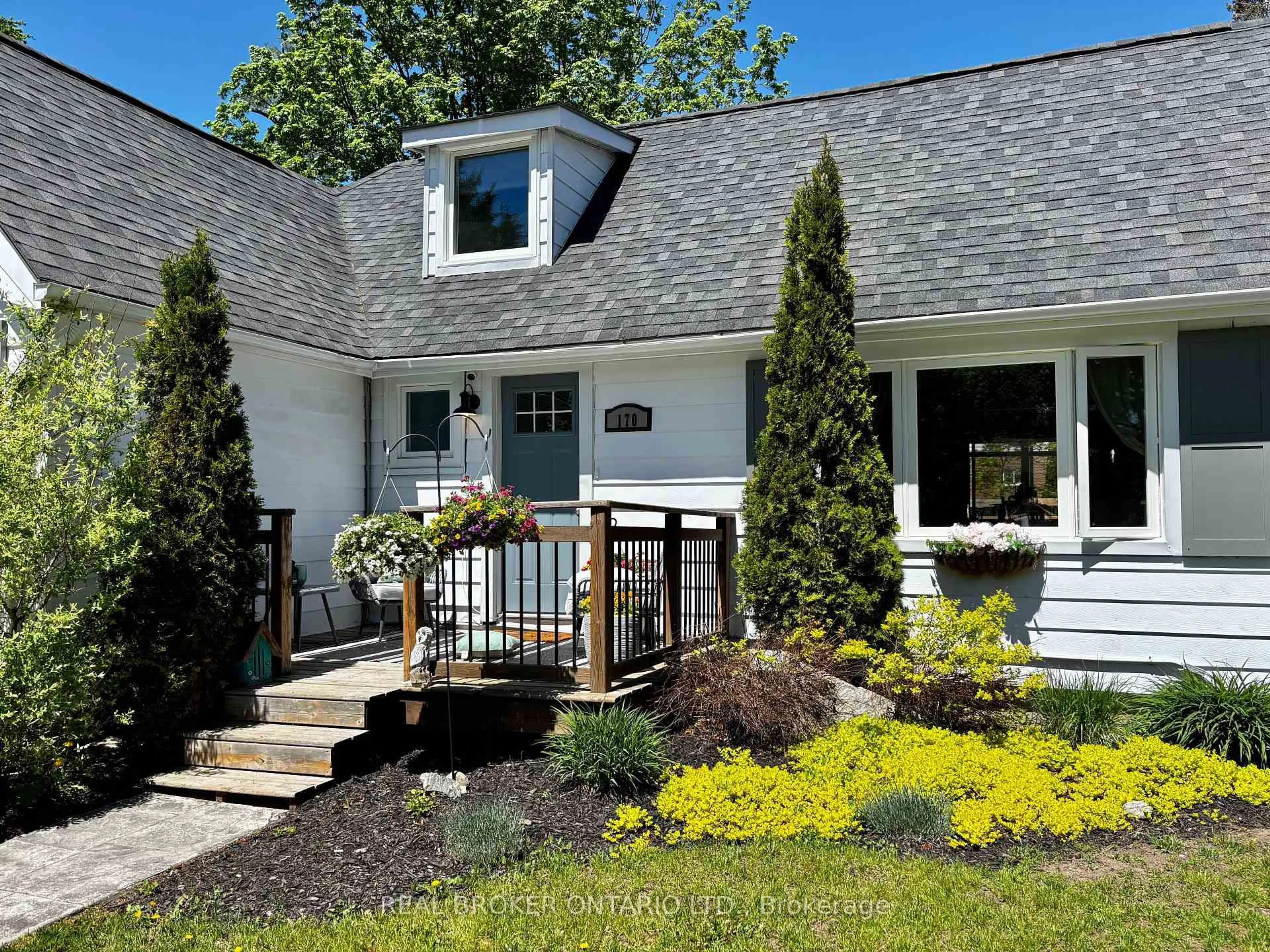 Unknown for 170 George St, Gravenhurst Ontario P1P 1E7