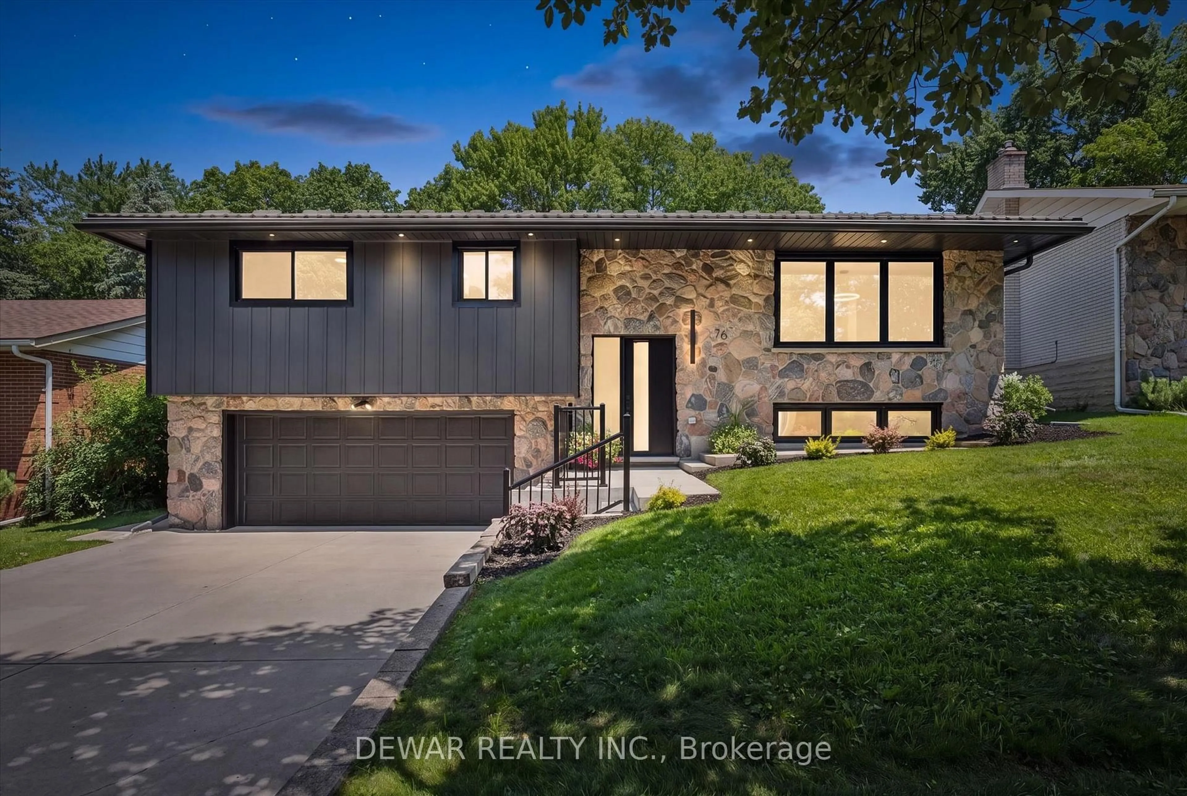 Home with brick exterior material, street for 70 Champlain Cres, Kitchener Ontario N2B 2Y6