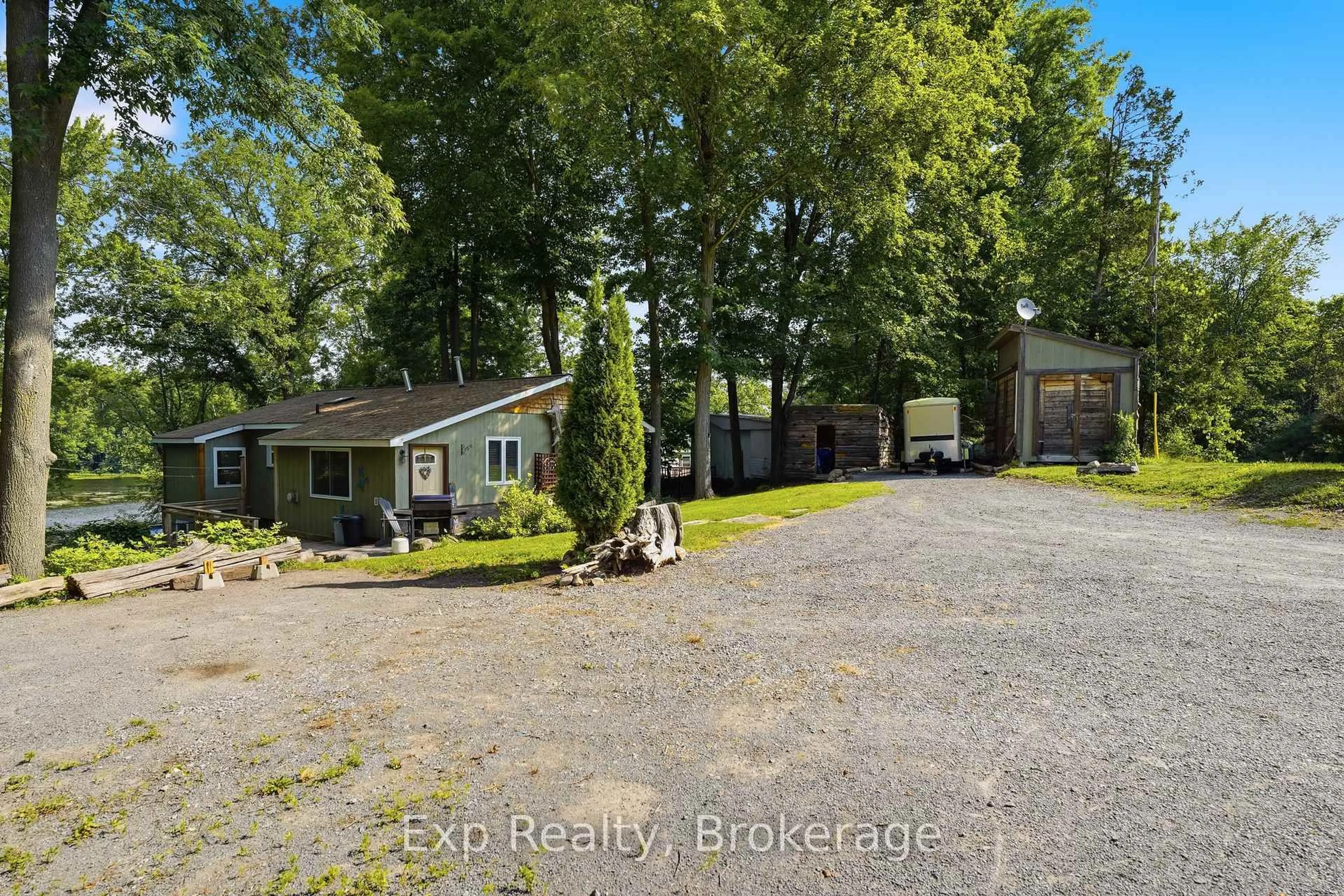 A pic from outside/outdoor area/front of a property/back of a property/a pic from drone, street for 131 Cottage Lane, Belleville Ontario K0K 2V0