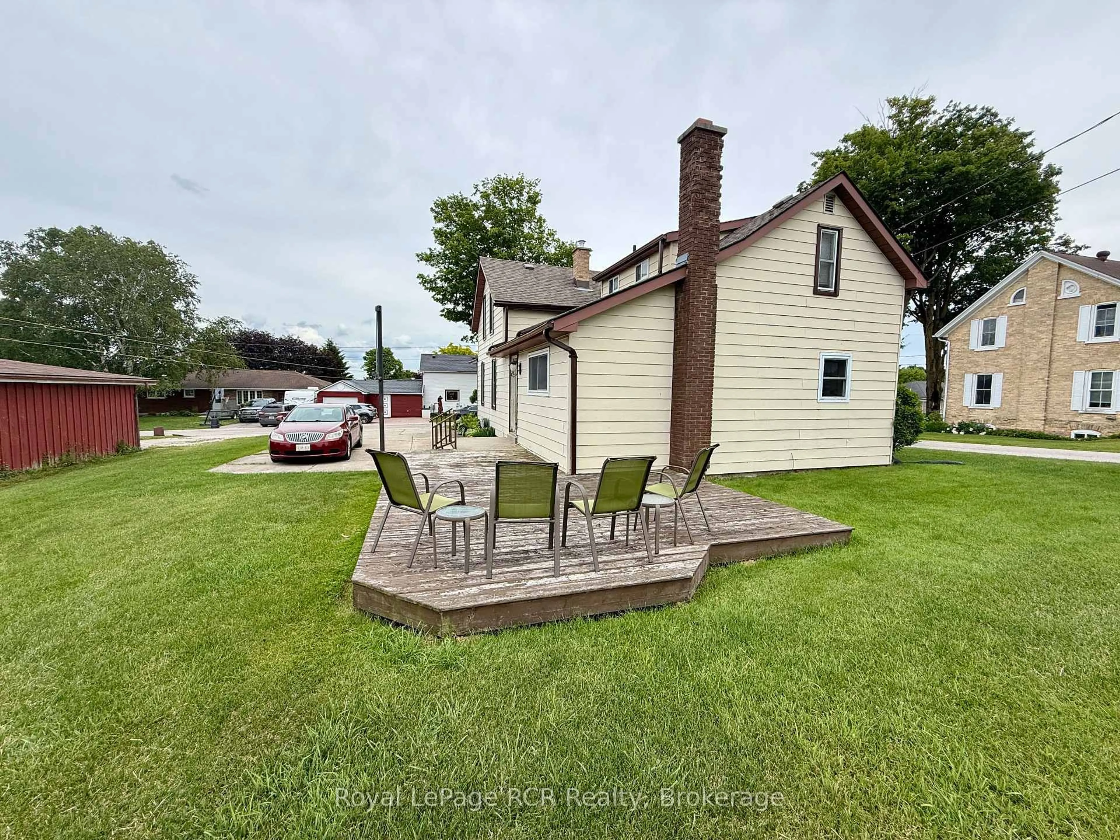 A pic from outside/outdoor area/front of a property/back of a property/a pic from drone, unknown for 35 Ellen St, South Bruce Ontario N0G 2J0