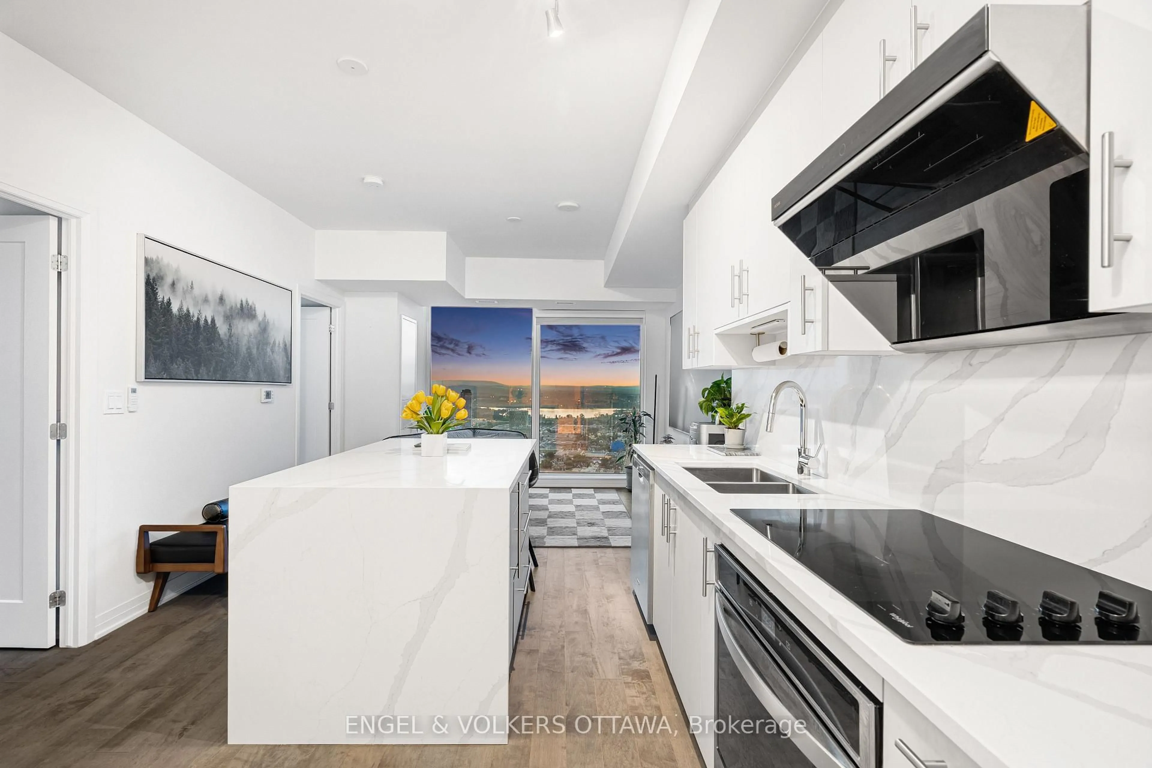 Contemporary kitchen, ceramic/tile floor for 805 Carling Ave #3602, Ottawa Ontario K1S 5W9