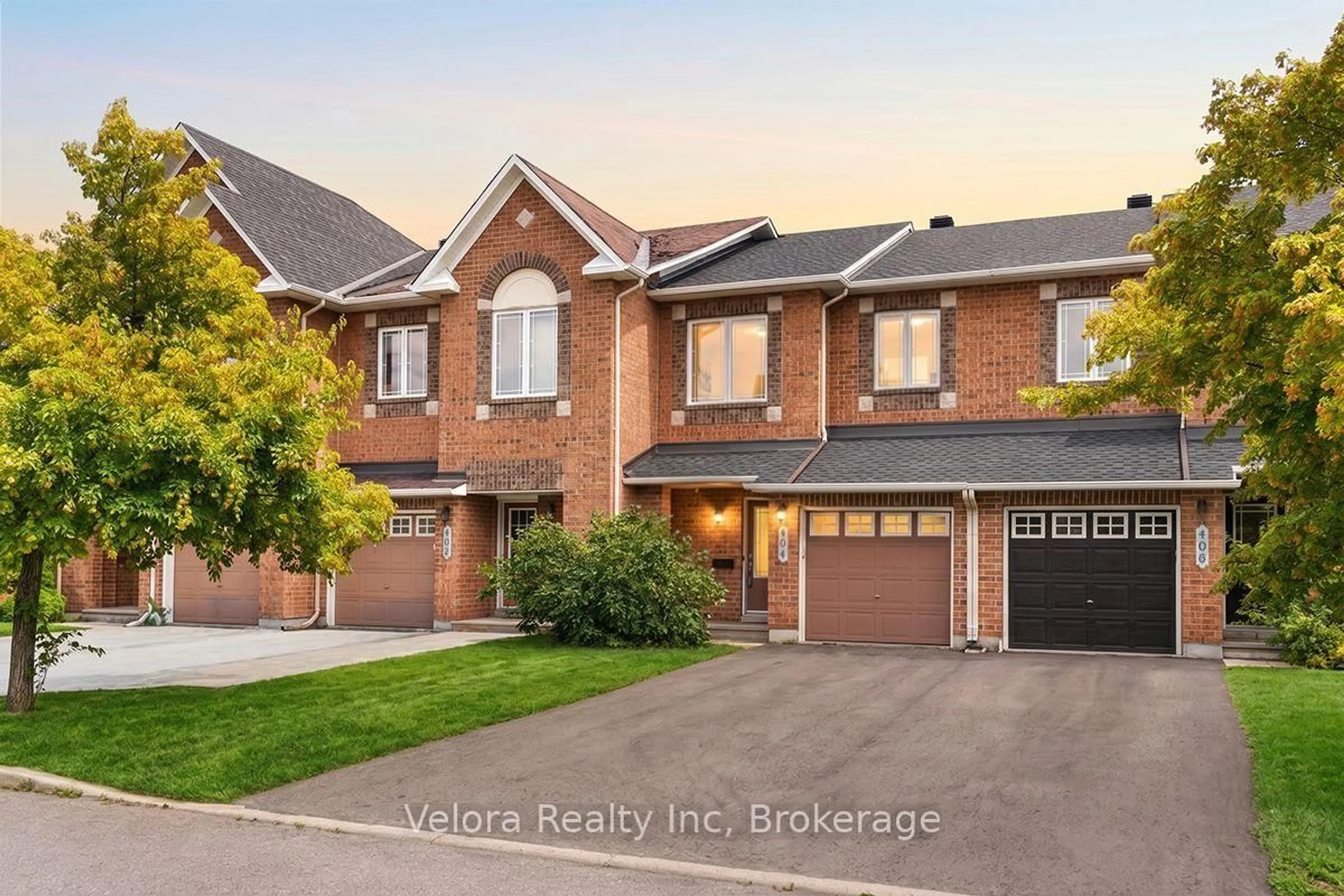 Home with brick exterior material, street for 404 Sparkman Ave, Ottawa Ontario K4A 0J1