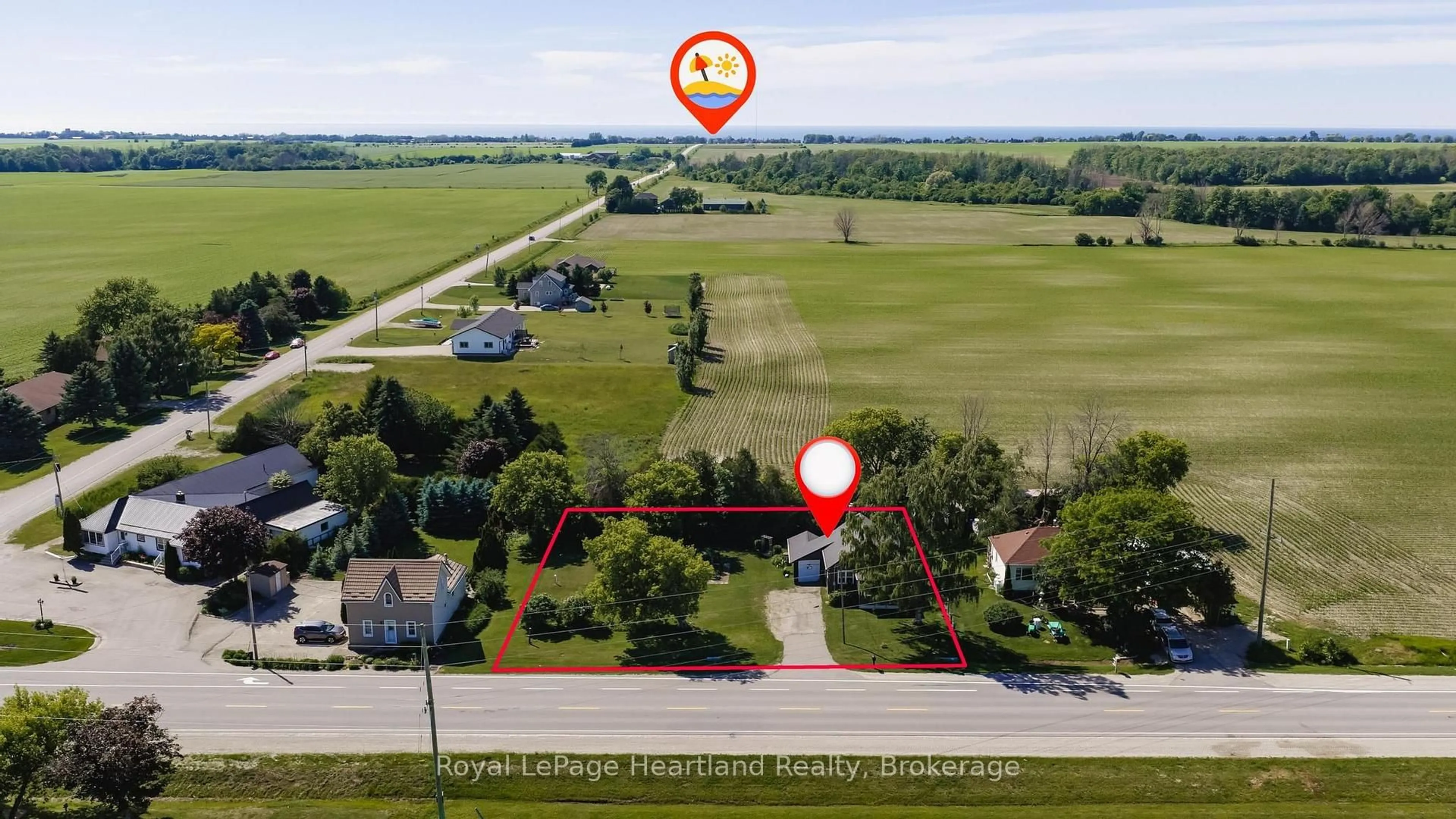 A pic from outside/outdoor area/front of a property/back of a property/a pic from drone, street for 827 HIGHWAY 21, Huron-Kinloss Ontario N2Z 2X3