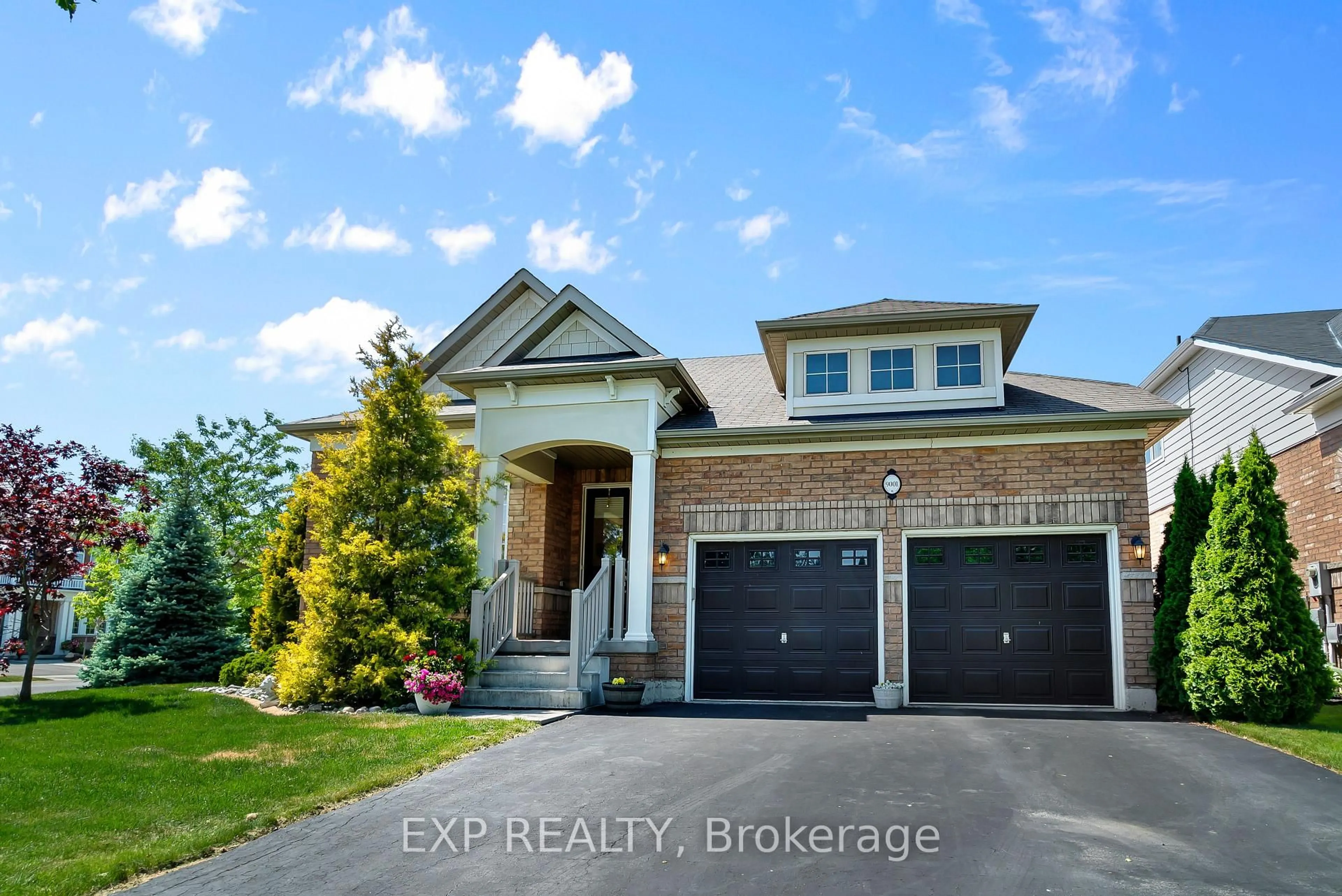 Home with brick exterior material, street for 9001 Tristar Cres, Niagara Falls Ontario L2G 0E6