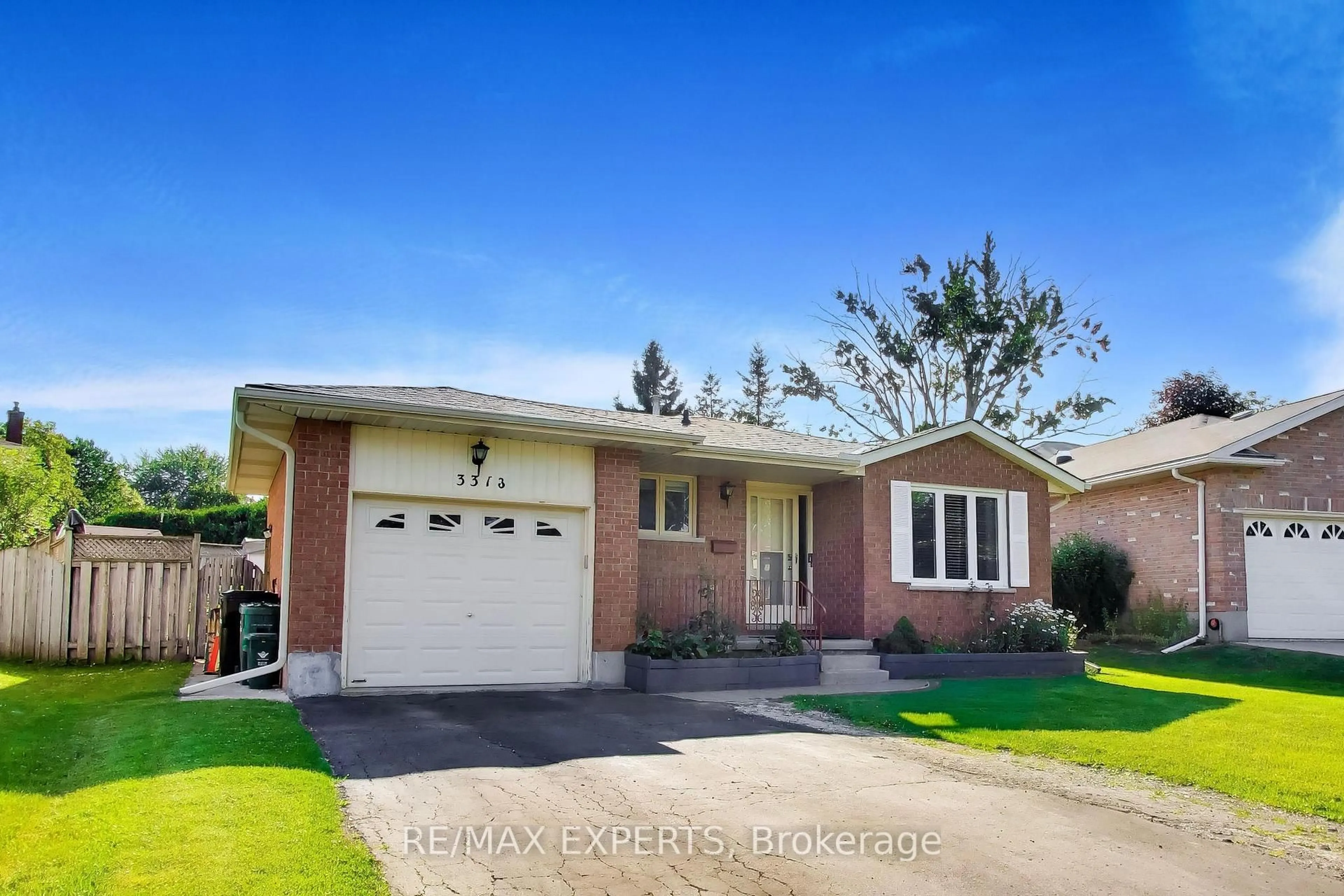 Home with brick exterior material, street for 331 Newbury Dr, Kitchener Ontario N2N 3A3