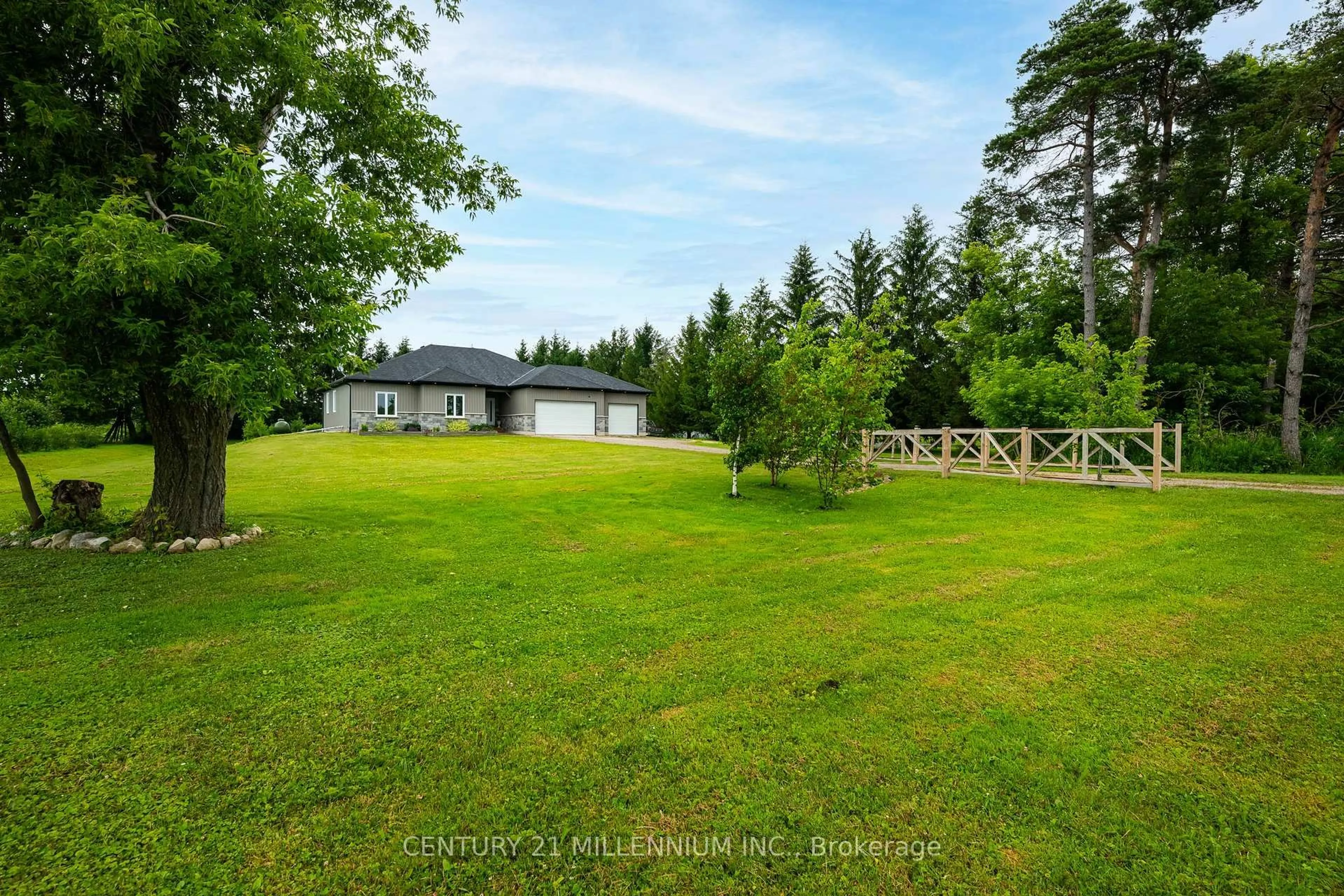 A pic from outside/outdoor area/front of a property/back of a property/a pic from drone, unknown for 706183 County Rd 21 Rd, Mulmur Ontario L9V 0W4