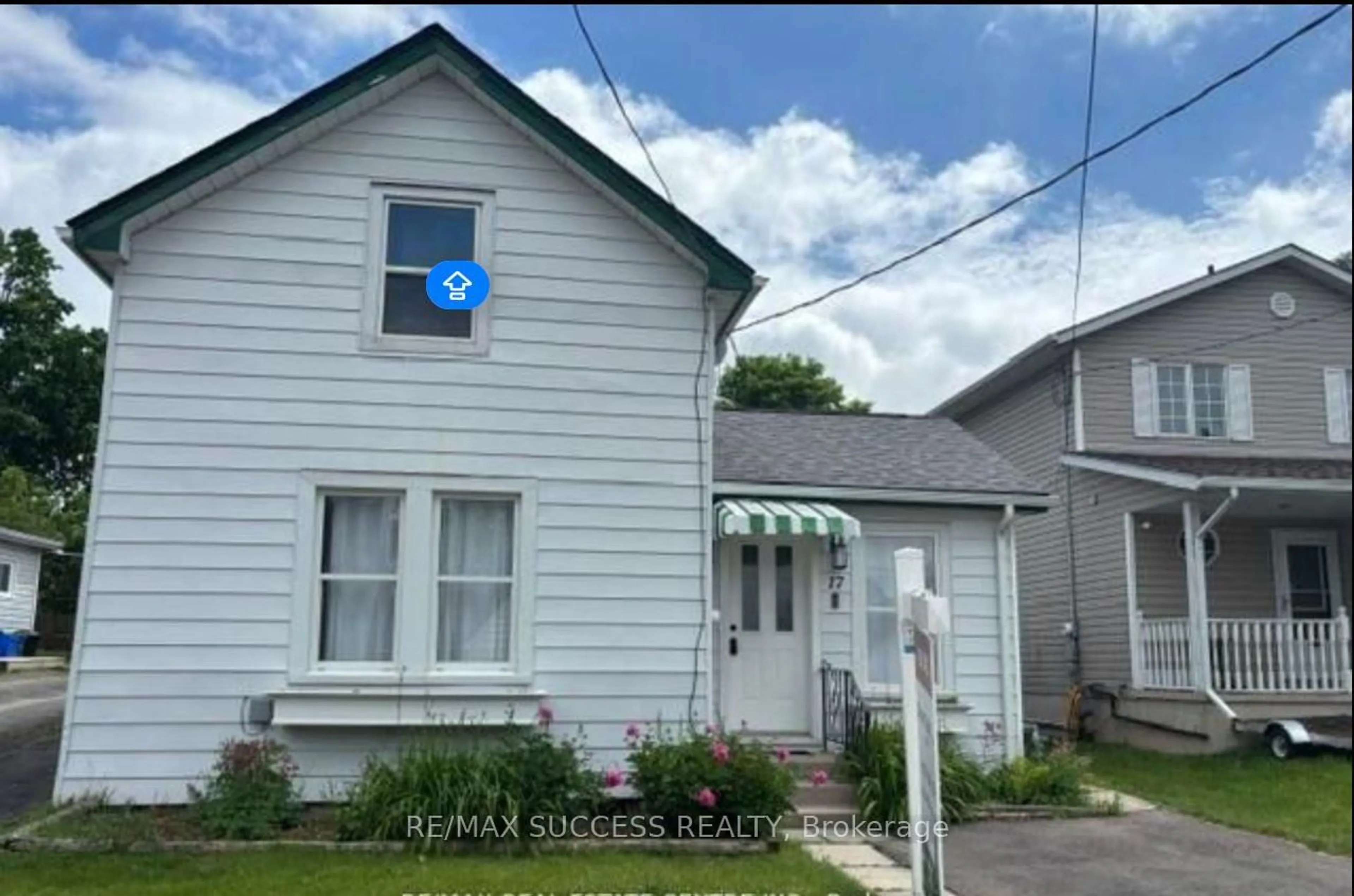 Home with vinyl exterior material, street for 17 Dover St, Woodstock Ontario N4S 3L7