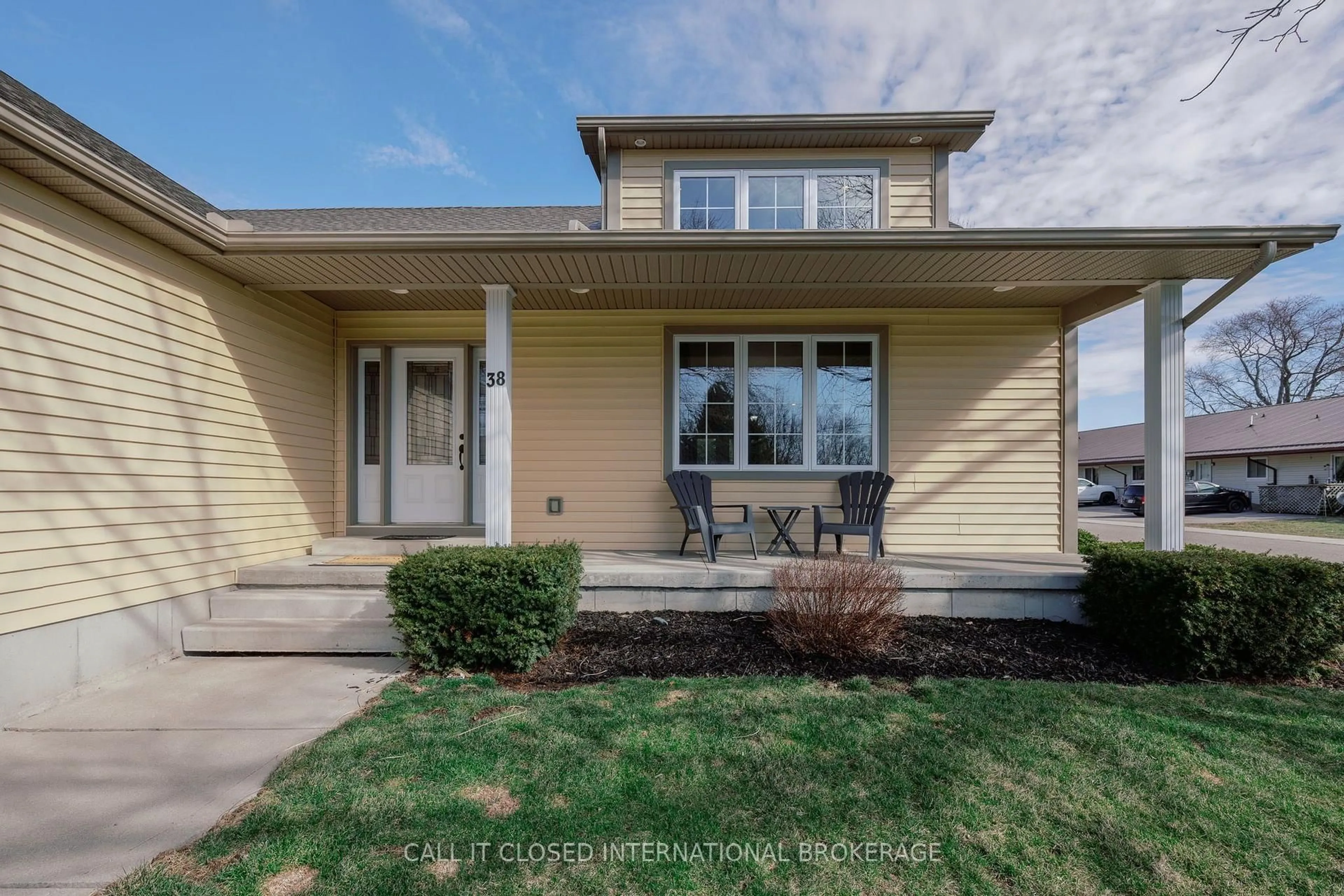 Home with vinyl exterior material, street for 38 Fulton St, Bayham Ontario N0J 1Z0