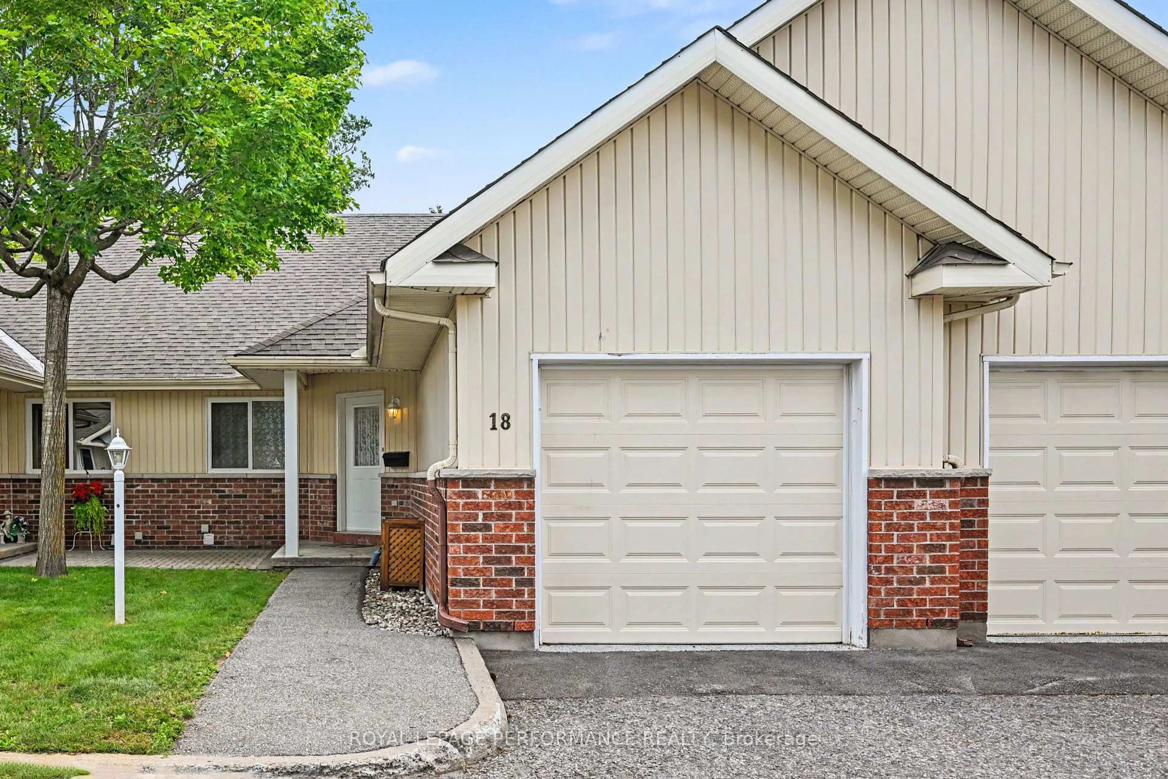 Home with vinyl exterior material, street for 18 Daphne Cres, Ottawa Ontario K2S 1Y1