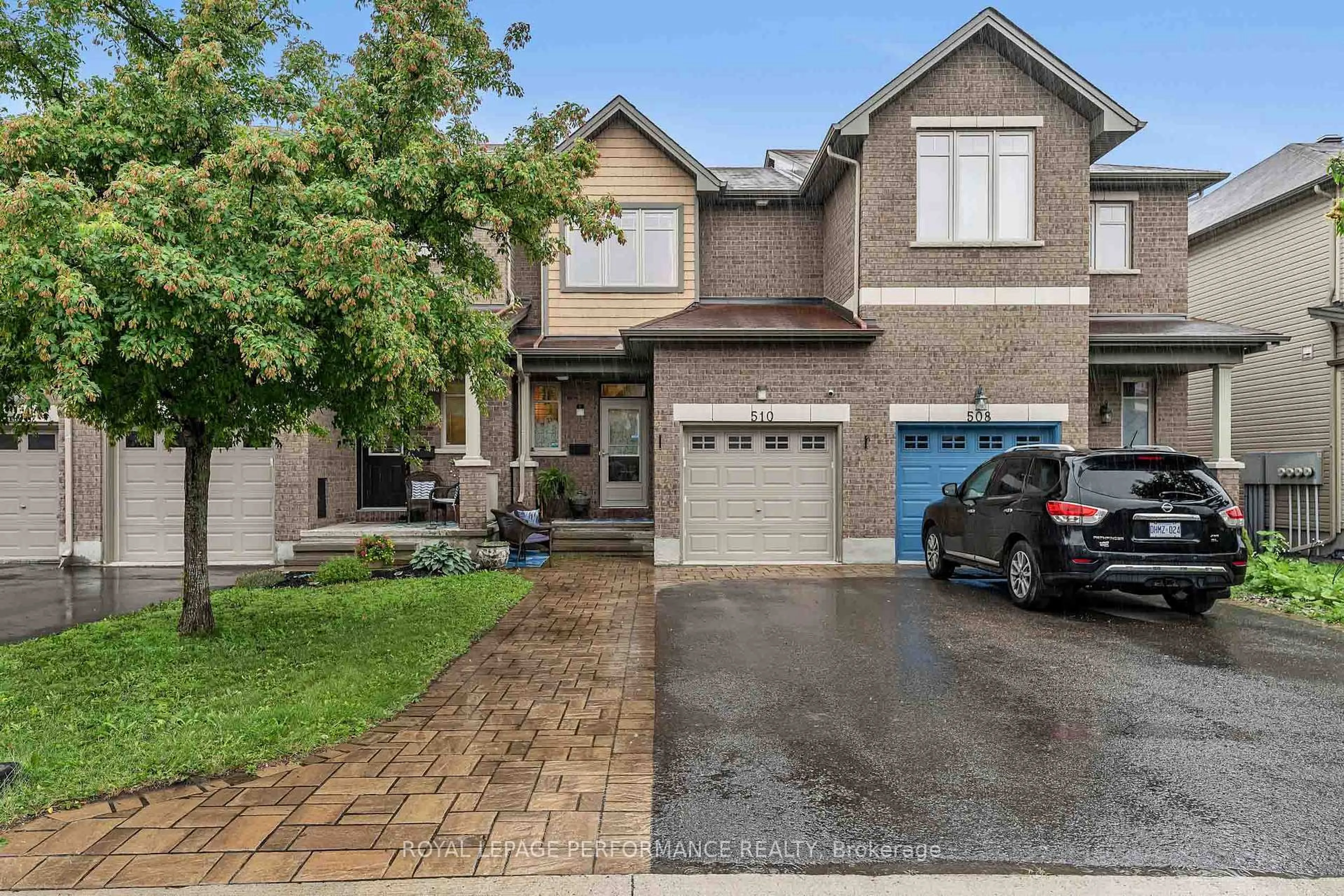 Home with brick exterior material, street for 510 Knotridge St, Orleans Ontario K1W 0C7