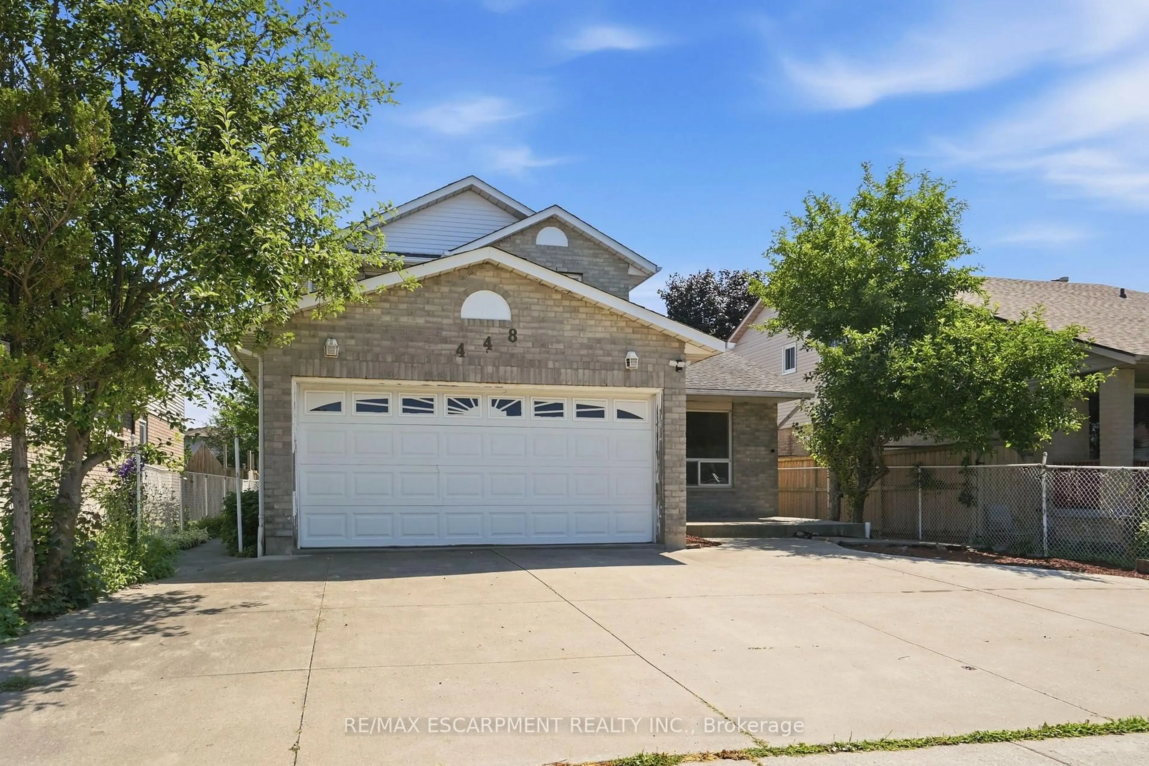 Unknown for 448 STONE CHURCH Rd, Hamilton Ontario L9B 2A2