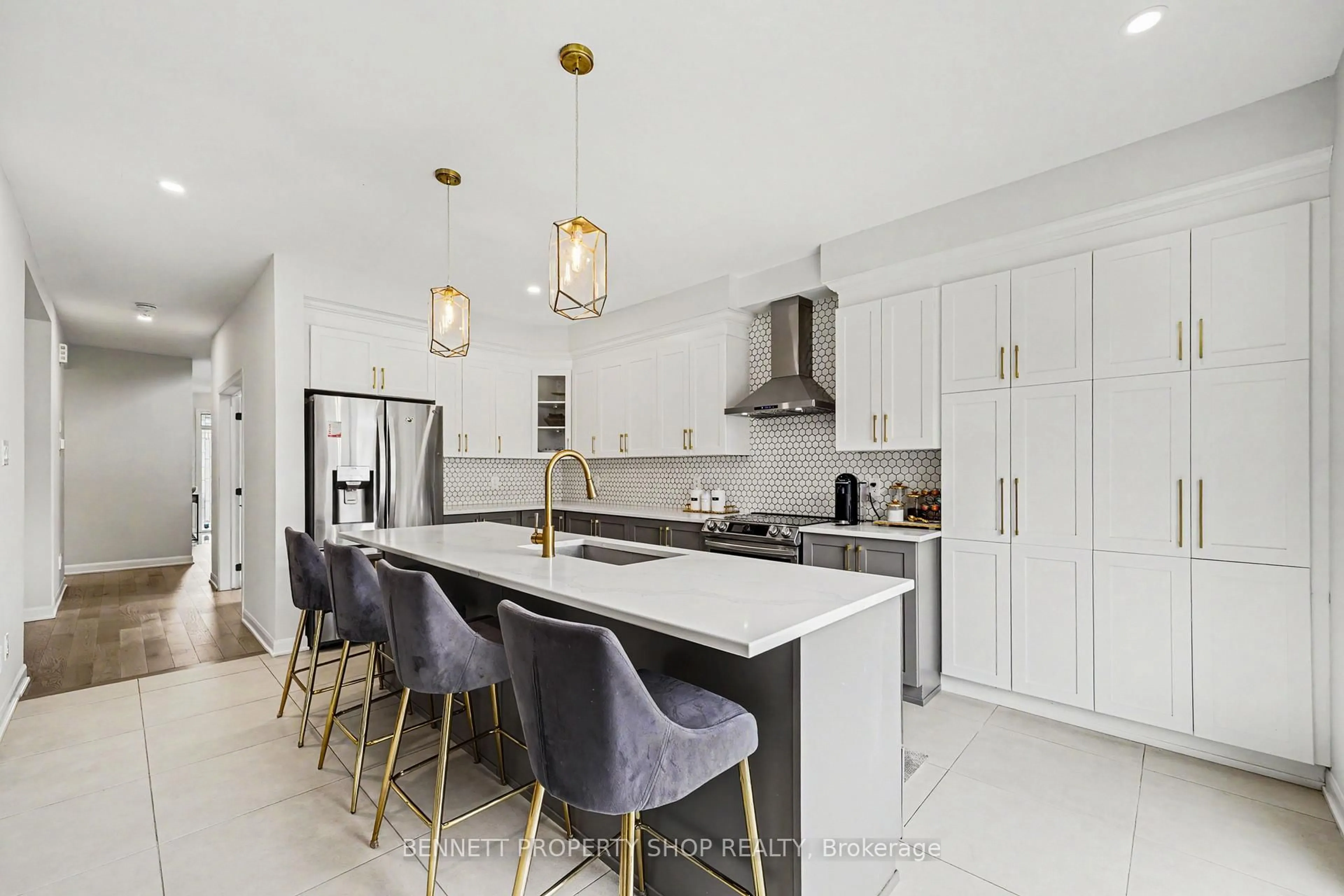 Contemporary kitchen, ceramic/tile floor for 95 Russet Terr, Ottawa Ontario K2J 6E8