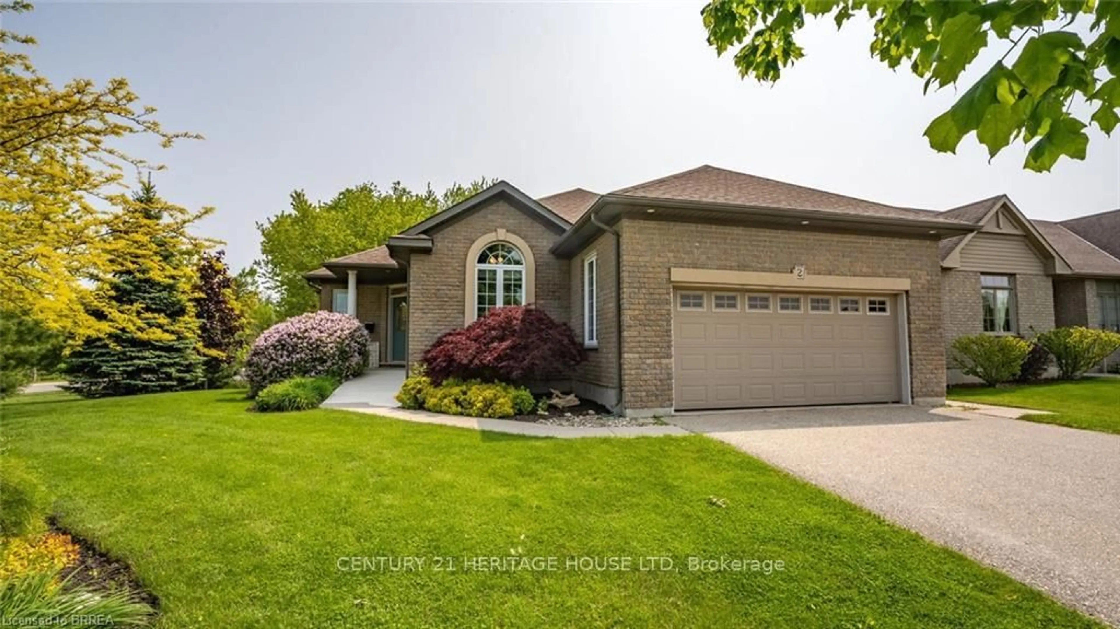 Home with brick exterior material, street for 2 Hunter Dr, Norfolk Ontario N0E 1M0