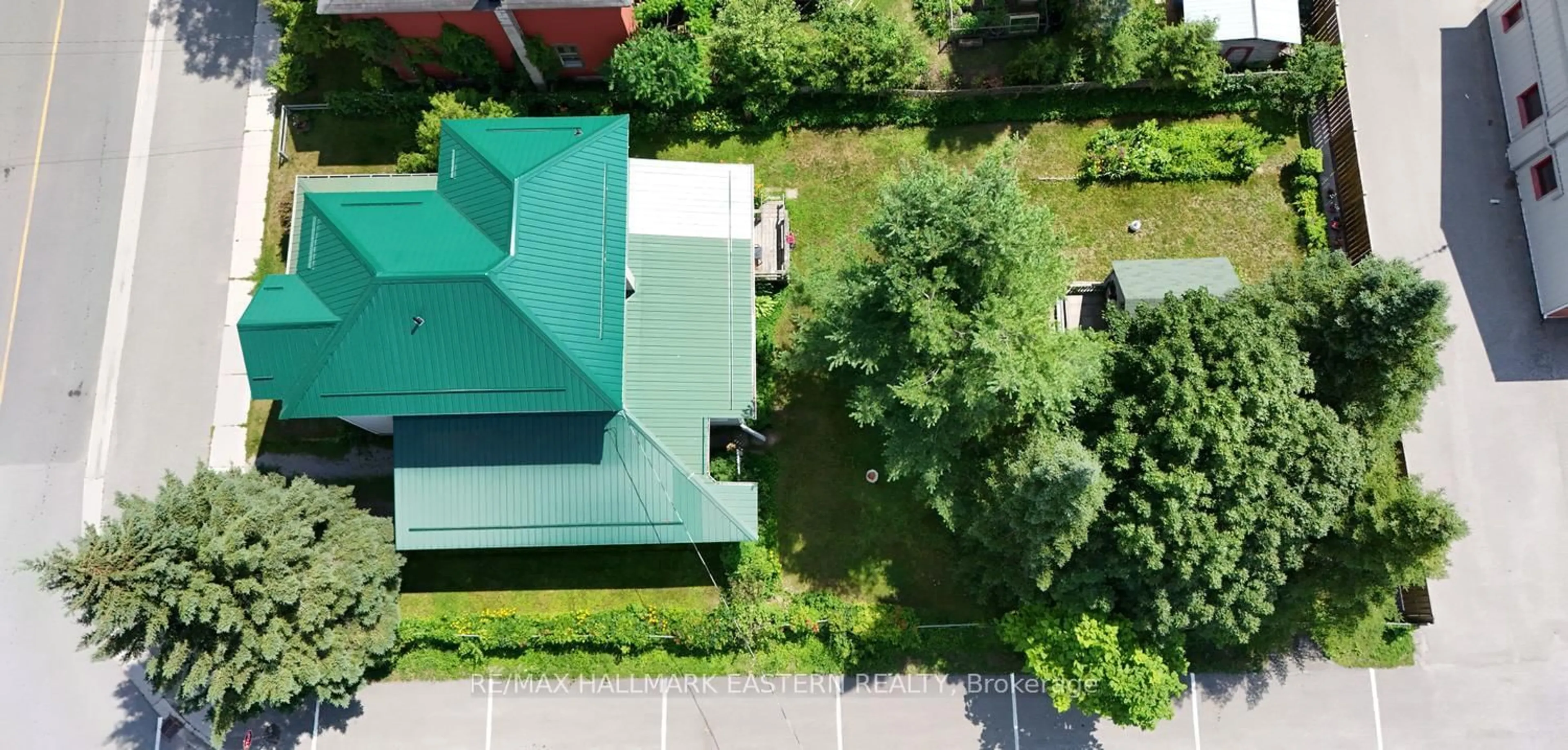 A pic from outside/outdoor area/front of a property/back of a property/a pic from drone, unknown for 29 Oak St, Havelock-Belmont-Methuen Ontario K0L 1Z0