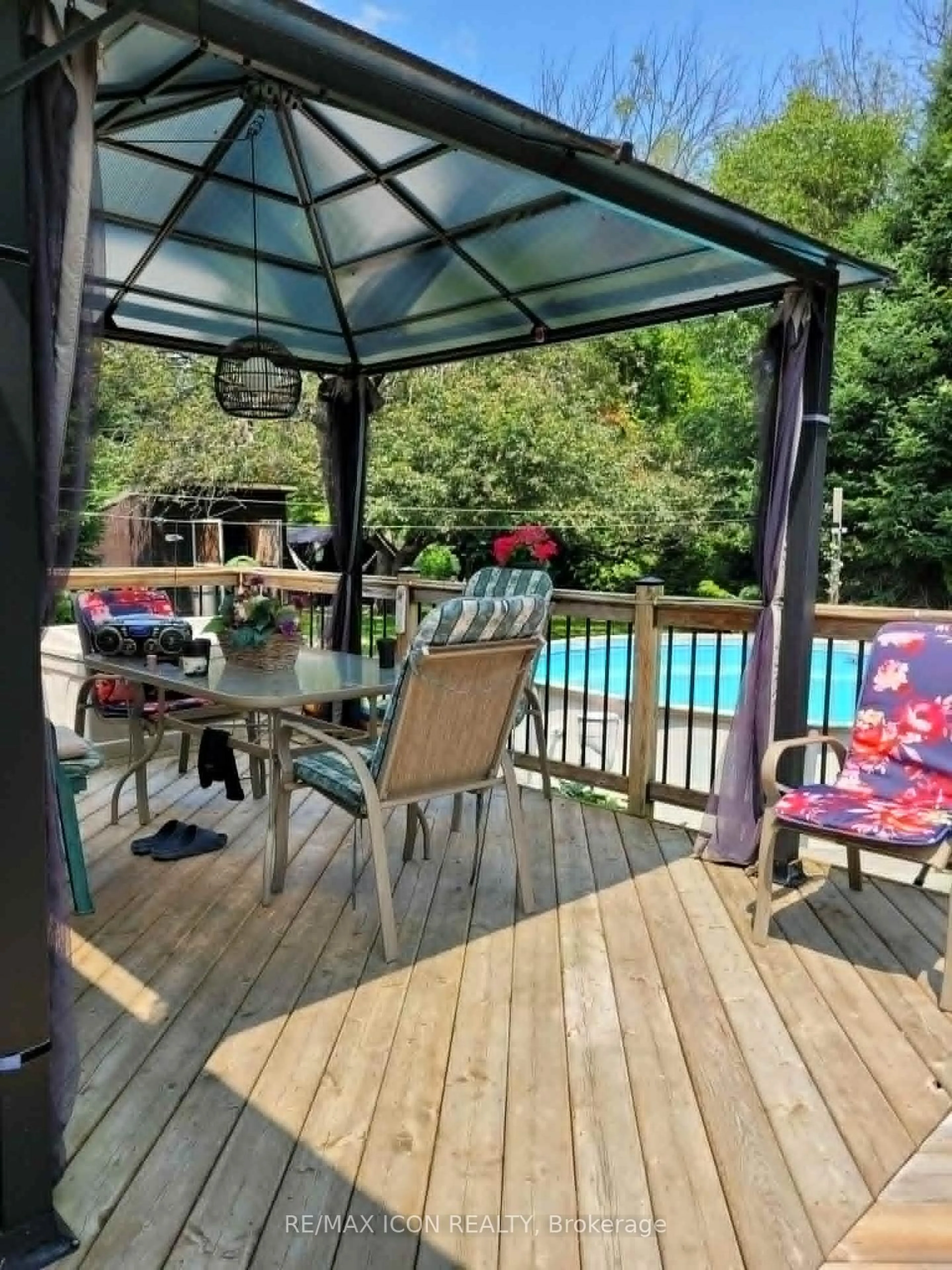 Patio, water/lake/river/ocean view for 1385 7th Ave, Owen Sound Ontario N4K 5K5