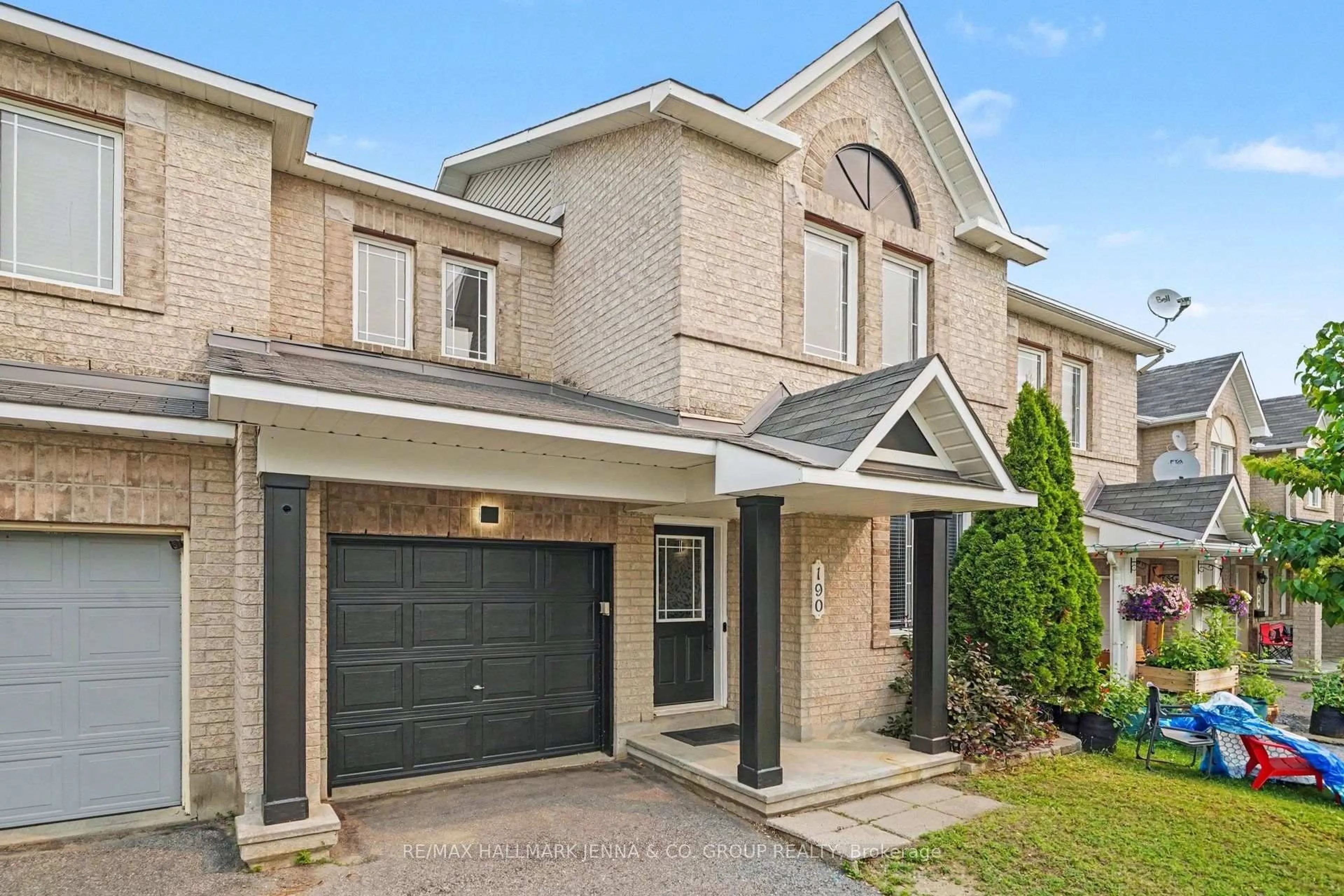 Home with brick exterior material, street for 190 Sorento St, Ottawa Ontario K2J 0B6