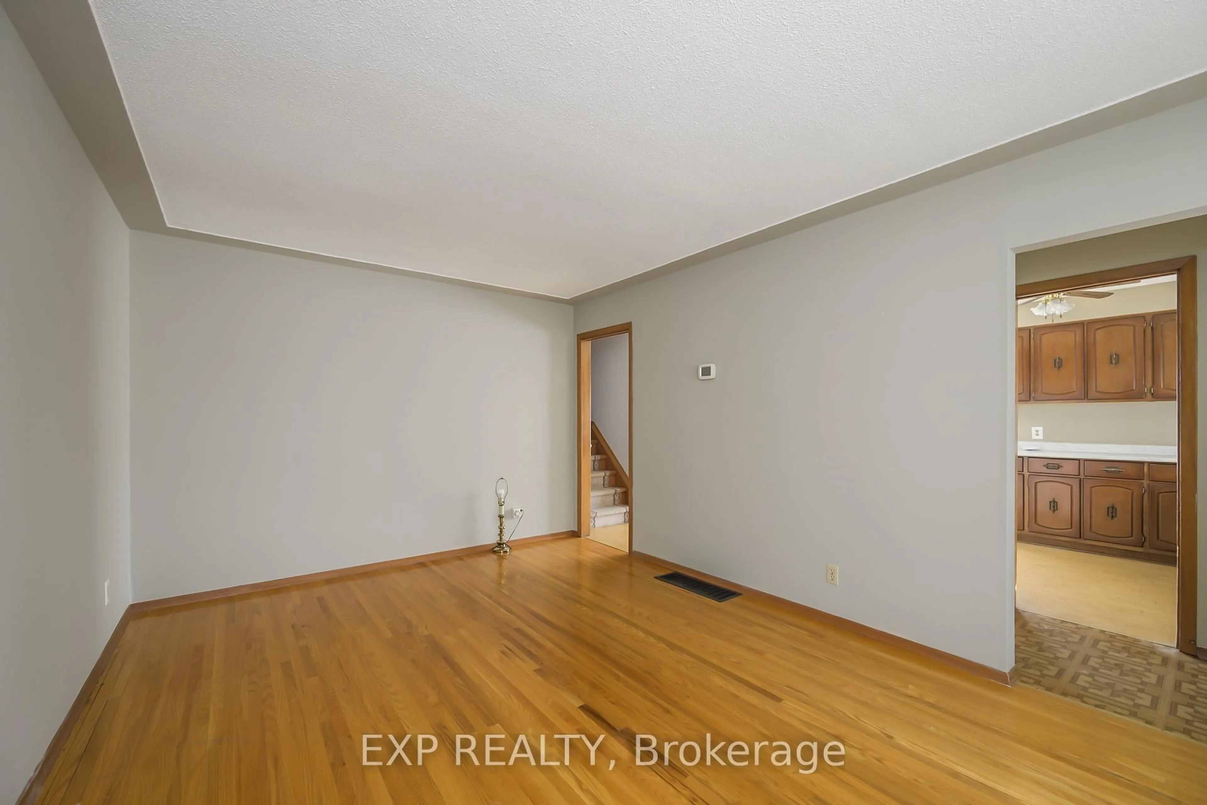 A pic of a room for 289 Fairhaven Circ, London East Ontario N5W 1E4