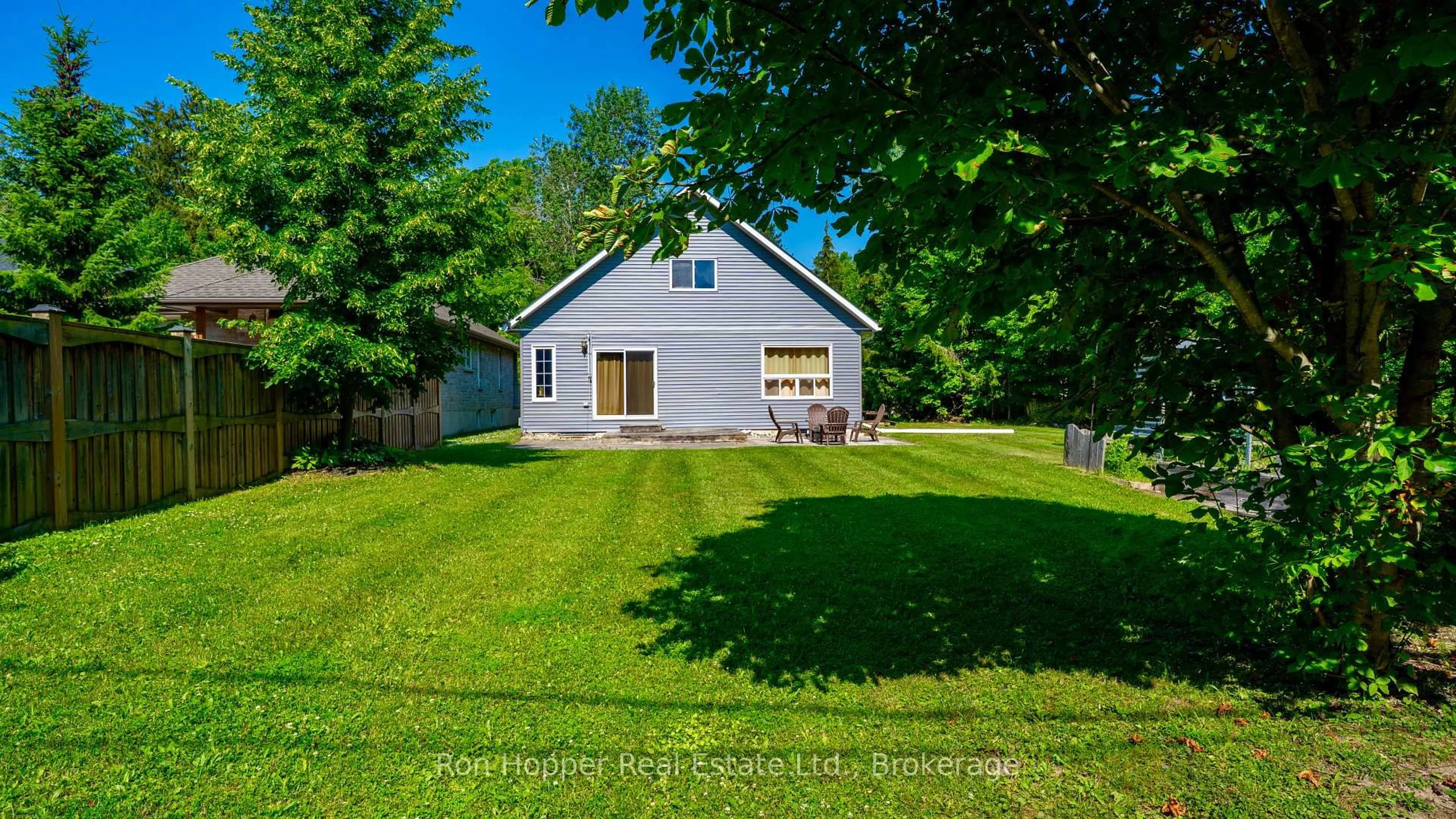 Unknown for 1893 8th Ave, Owen Sound Ontario N4K 0A7