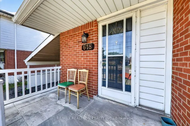 618 Upper Ottawa St, Hamilton 5