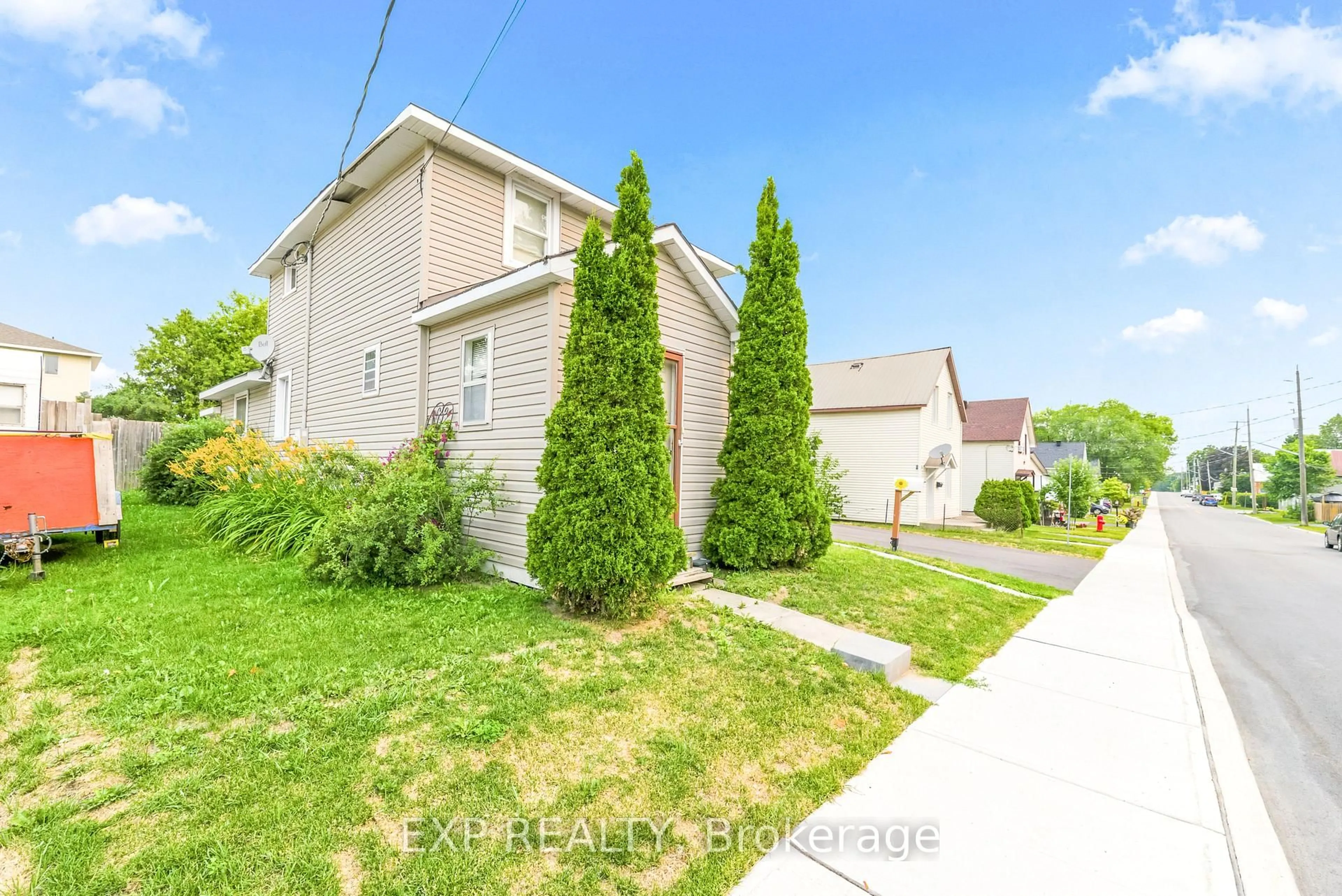 Unknown for 111 MACDONALD St, Arnprior Ontario K7S 2W7