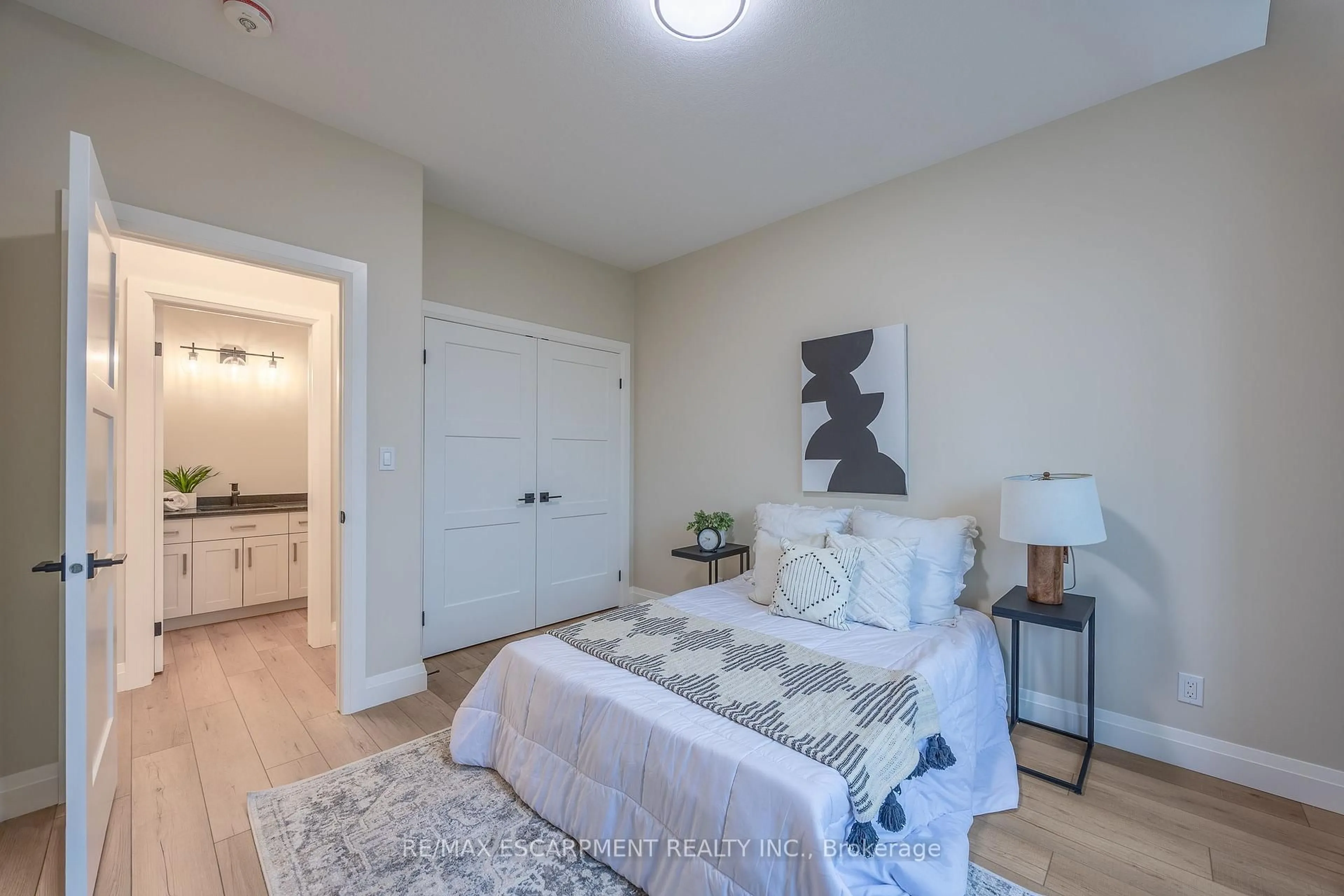 A pic of a room for 88 Craddock Blvd, Haldimand Ontario N0A 1J0