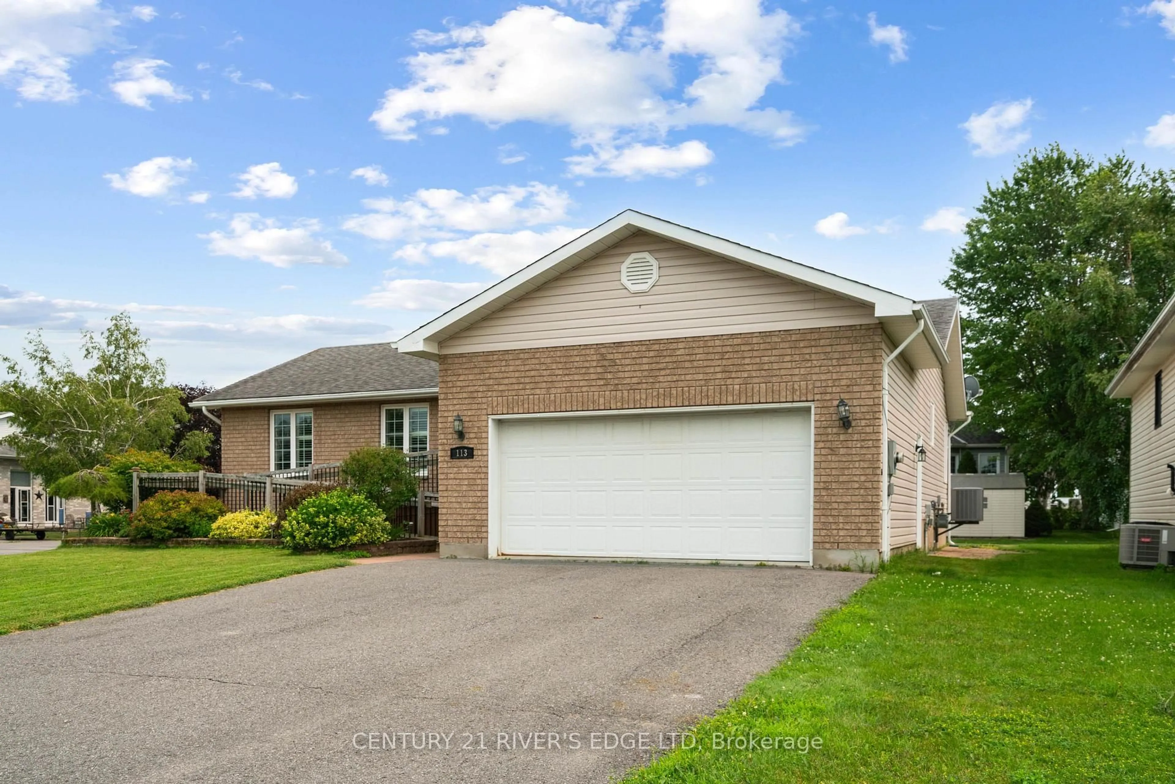 Unknown for 113 Blake's Cres, South Dundas Ontario K0C 1X0