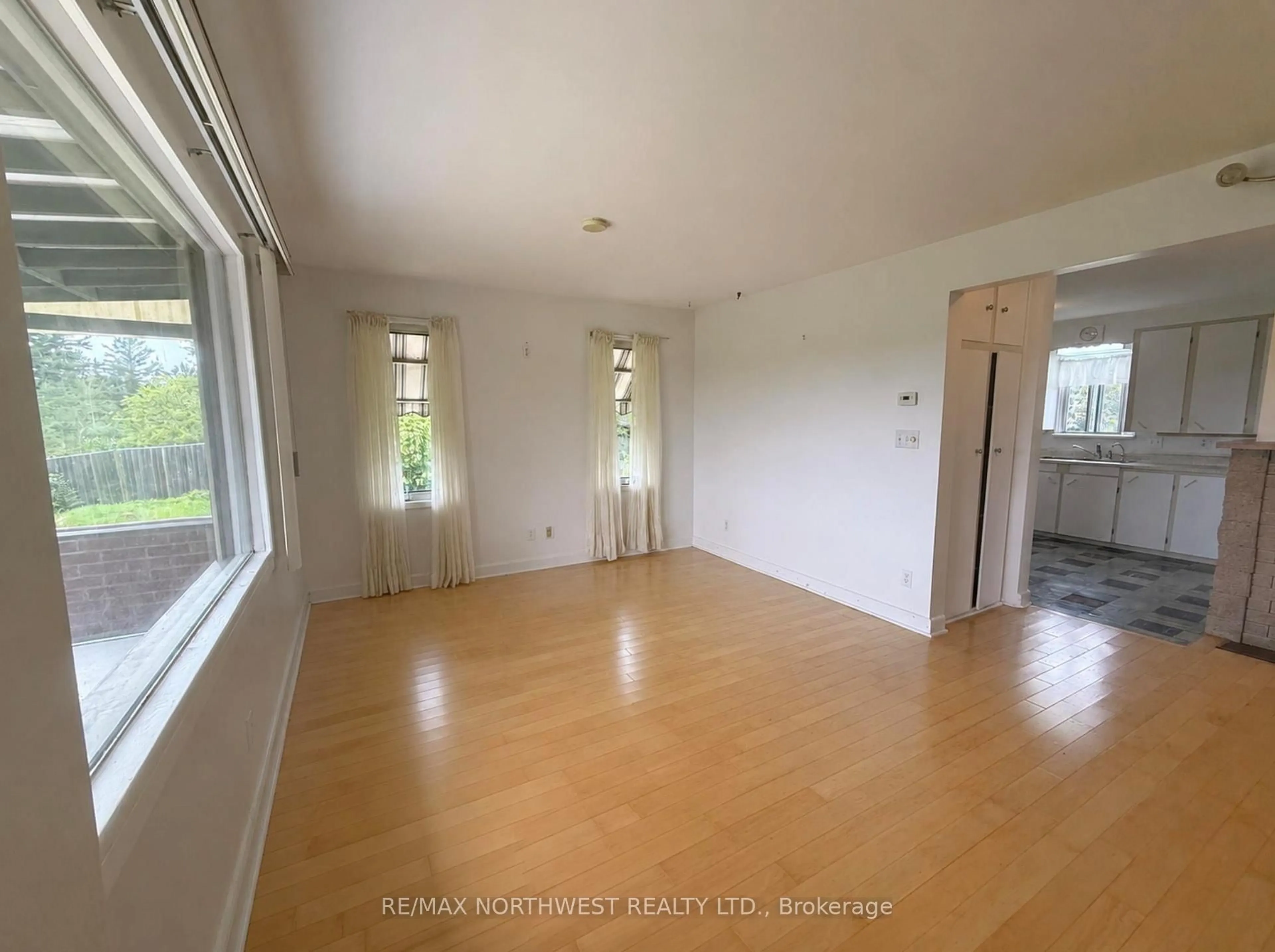 A pic of a room for 528 Eighth Street, Kenora Ontario P0X 1C0