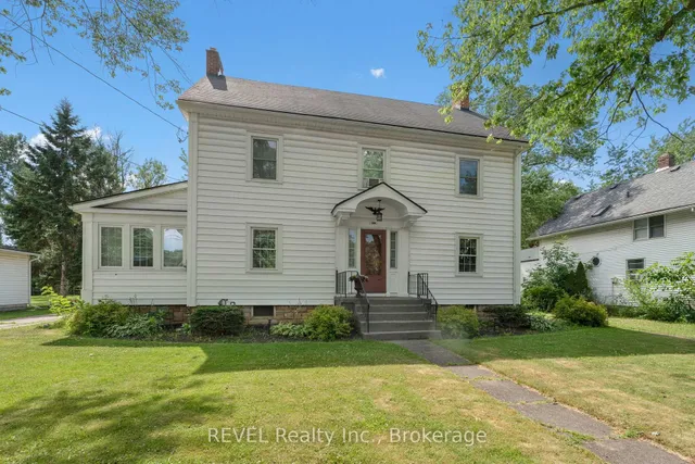 166 North St, Fort Erie 3