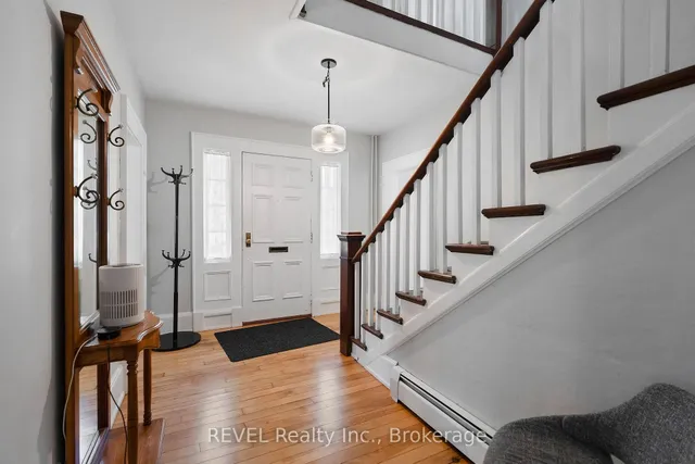 166 North St, Fort Erie 4