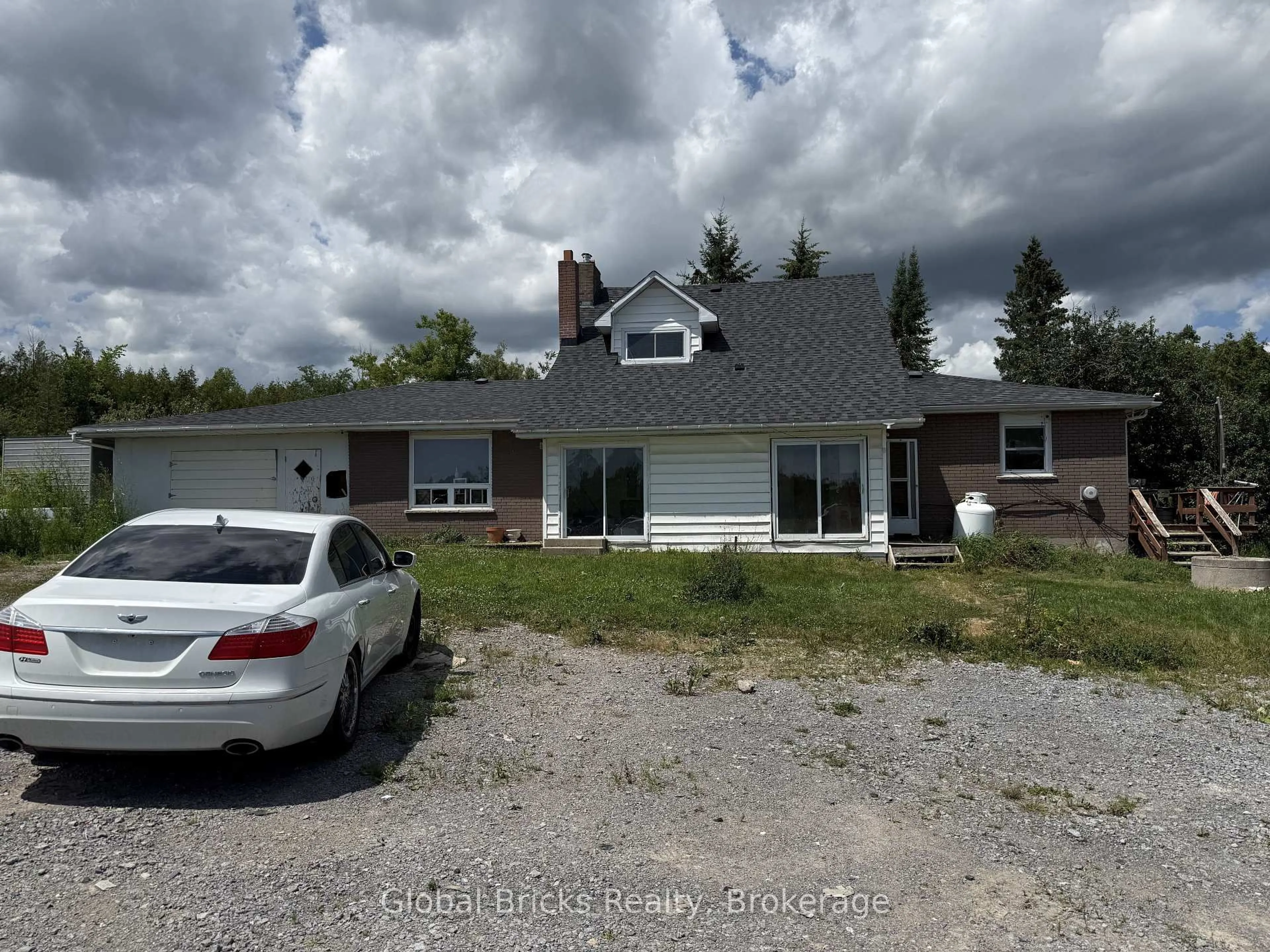 A pic from outside/outdoor area/front of a property/back of a property/a pic from drone, unknown for 2420 Providence Line, Otonabee-South Monaghan Ontario K9J 6X8