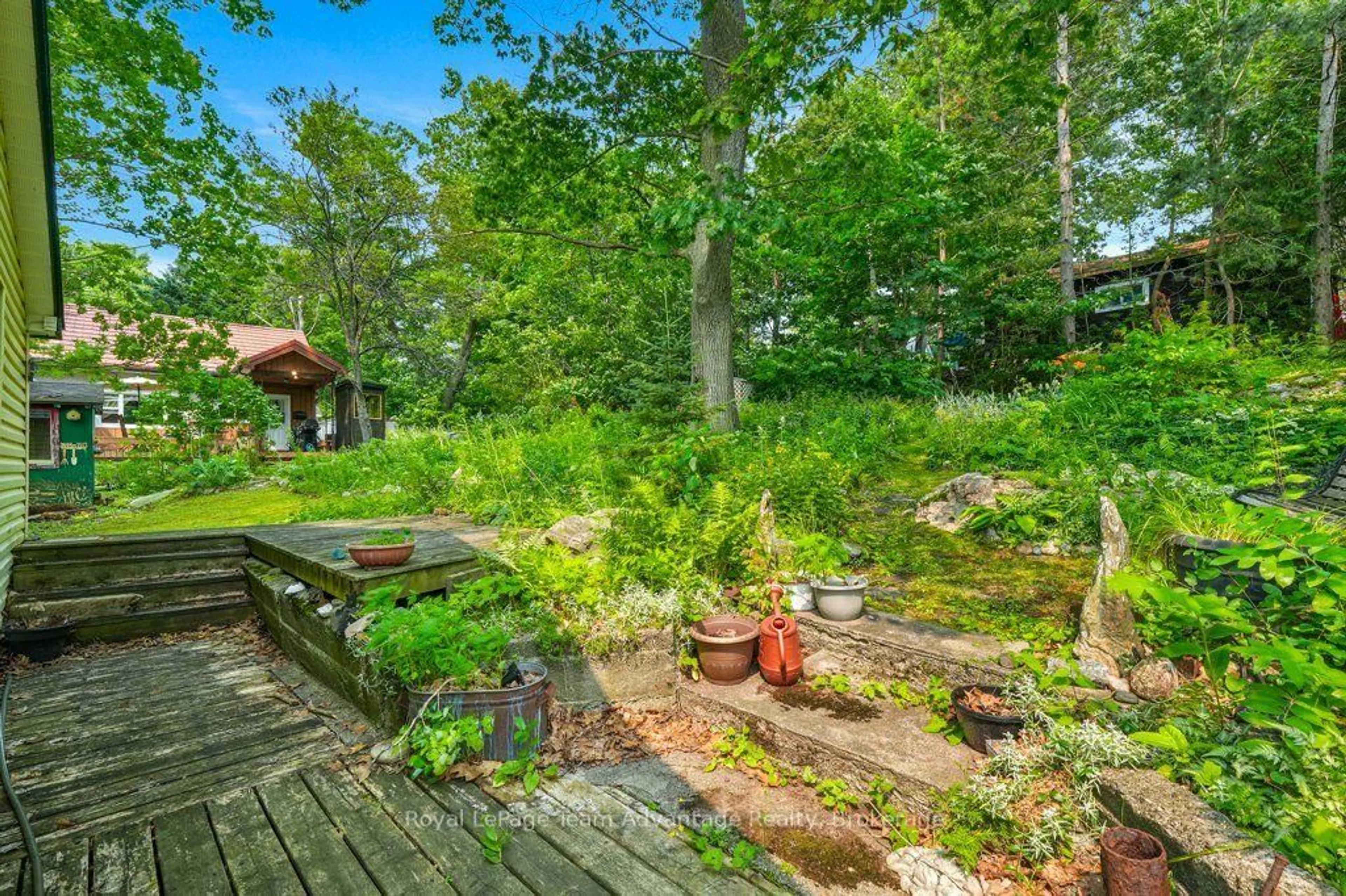 Patio, forest/trees view for 5 Georgina St, Parry Sound Ontario P2A 2C9