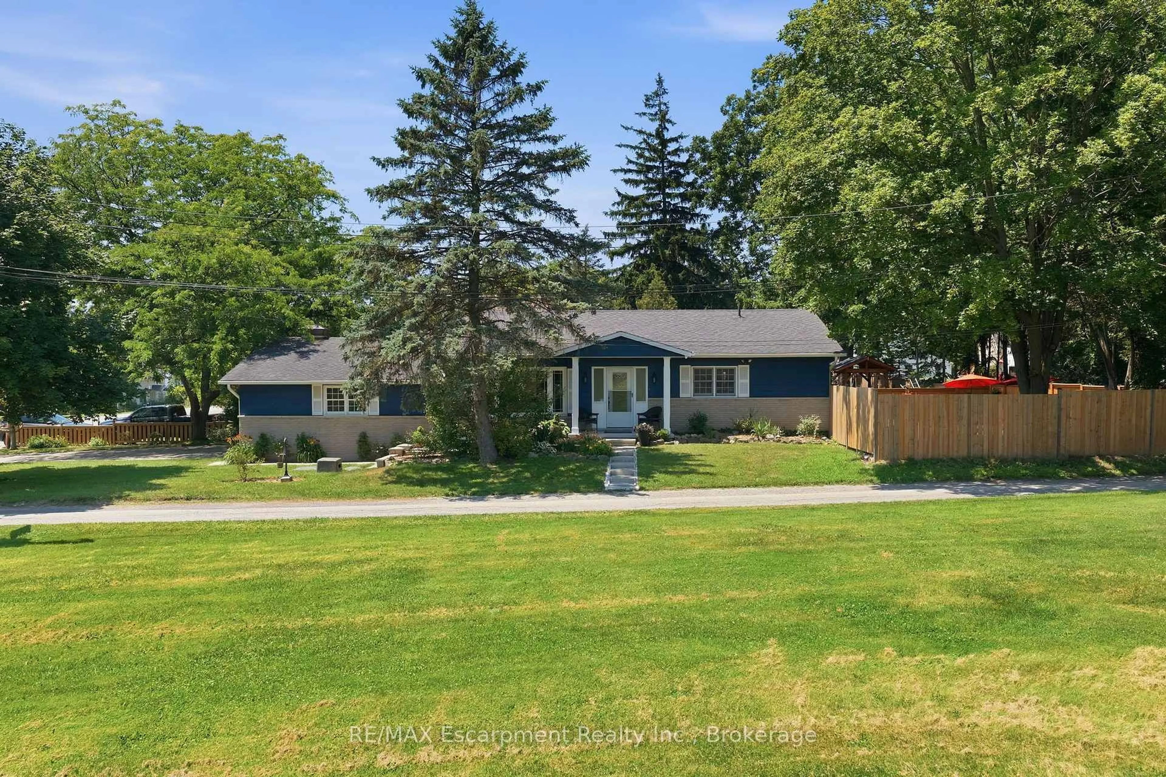 A pic from outside/outdoor area/front of a property/back of a property/a pic from drone, street for 337 Concession 5 W, Hamilton Ontario L0R 1V0