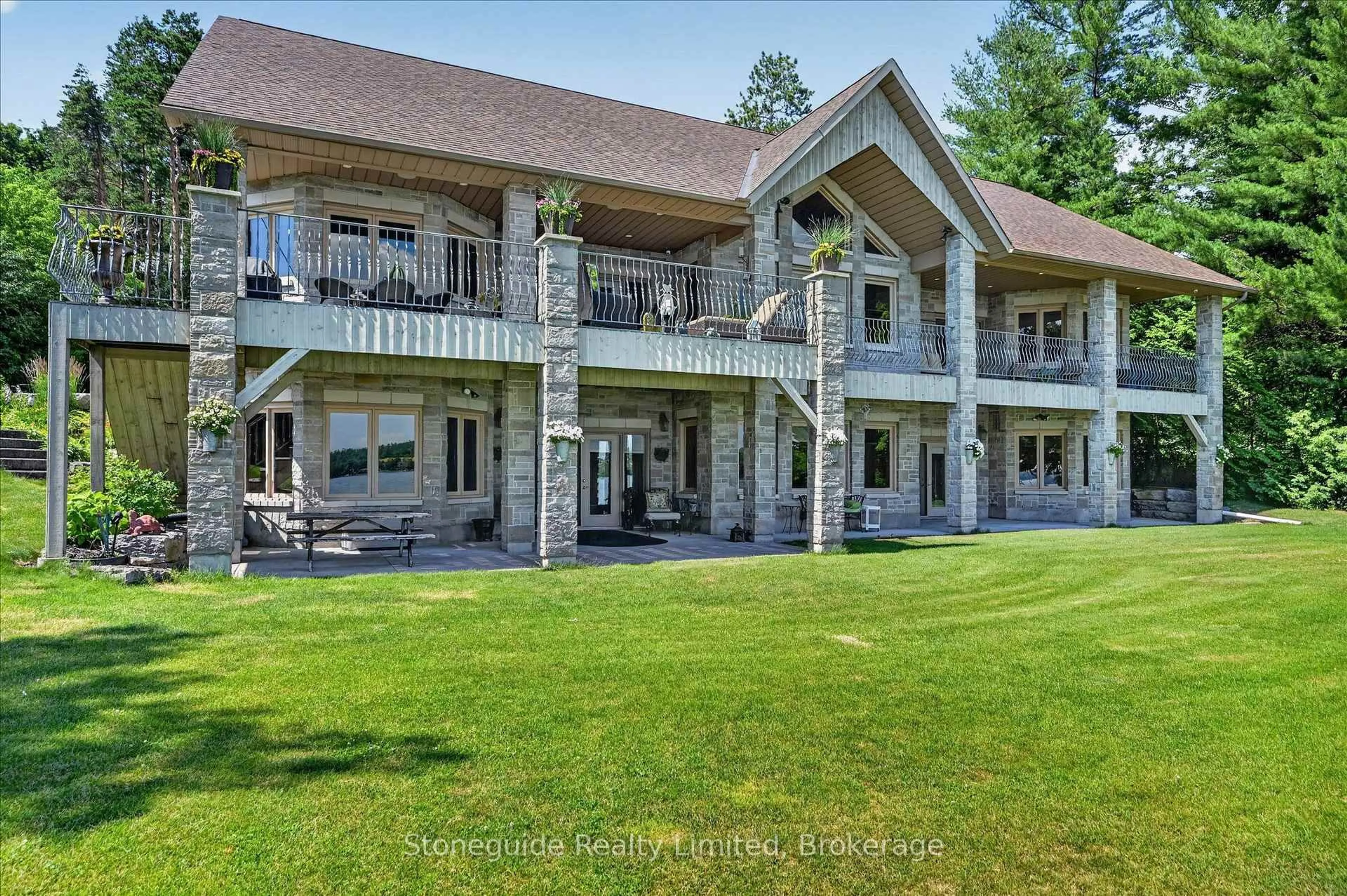 Unknown for 899 Settlers Tr, Selwyn Ontario K0L 1T0