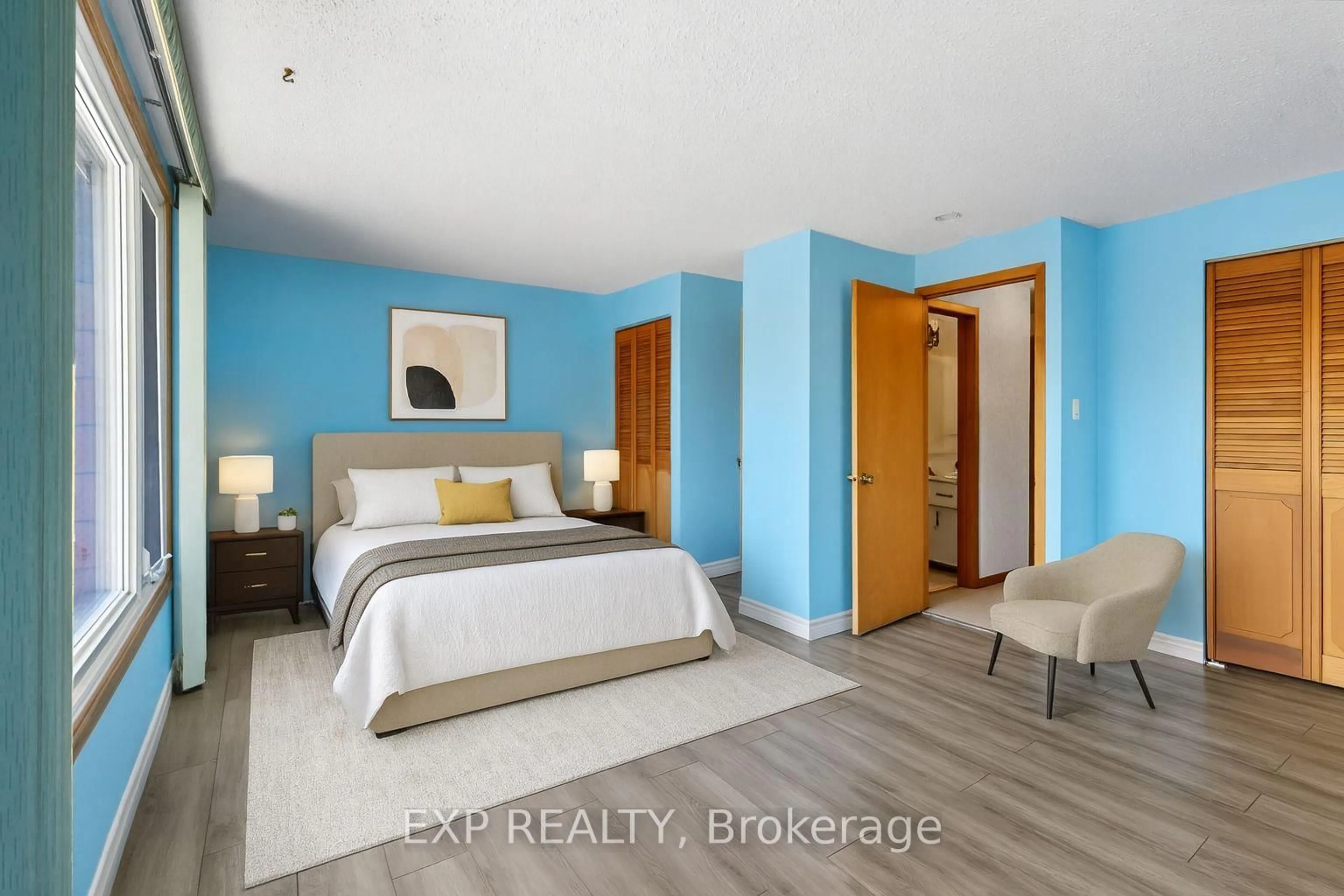 A pic of a room for 5904 Prospect St, Niagara Falls Ontario L2G 1G8