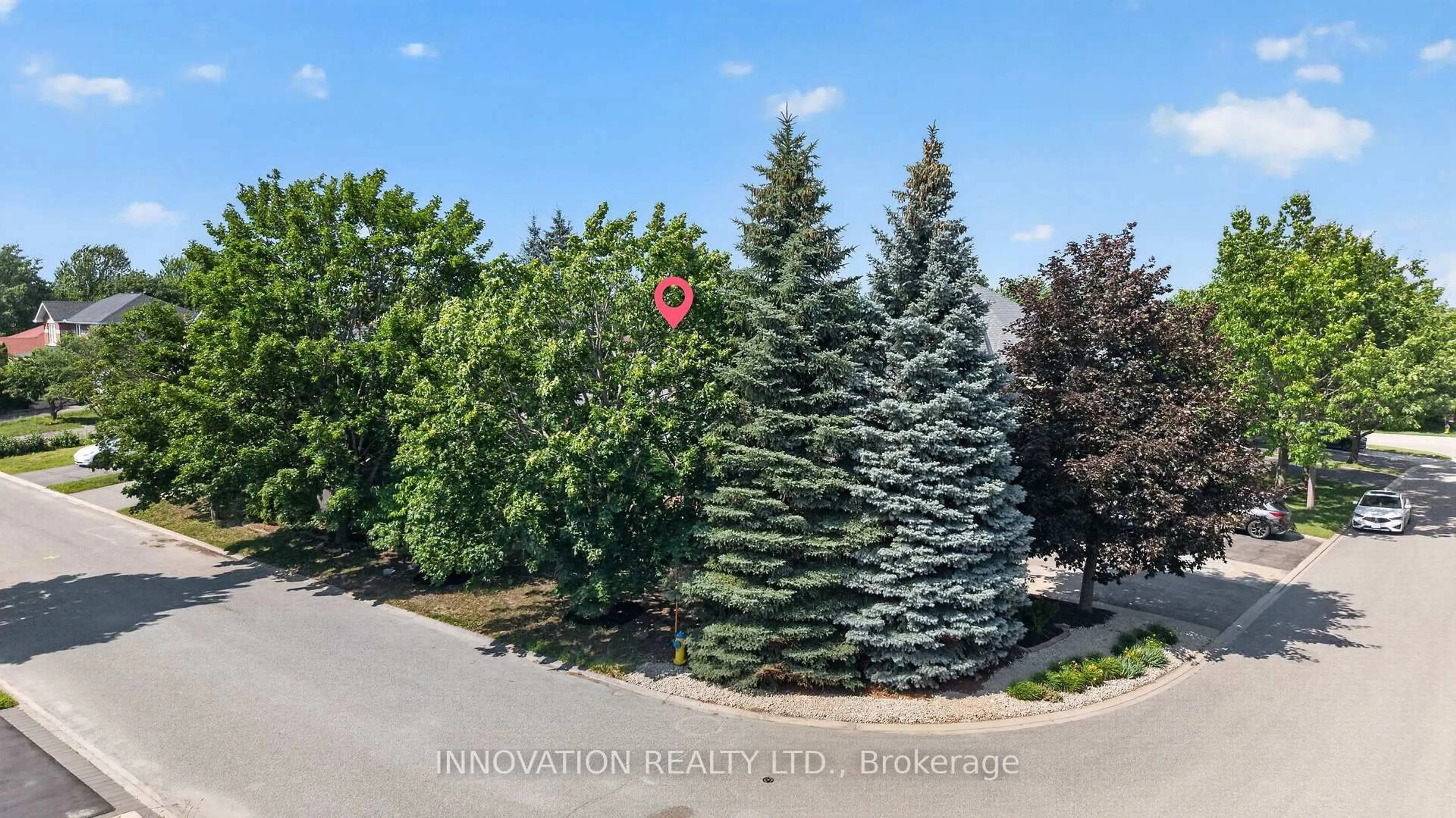 A pic from outside/outdoor area/front of a property/back of a property/a pic from drone, mountain view for 20 Peikoff Cres, Ottawa Ontario K2K 3K8