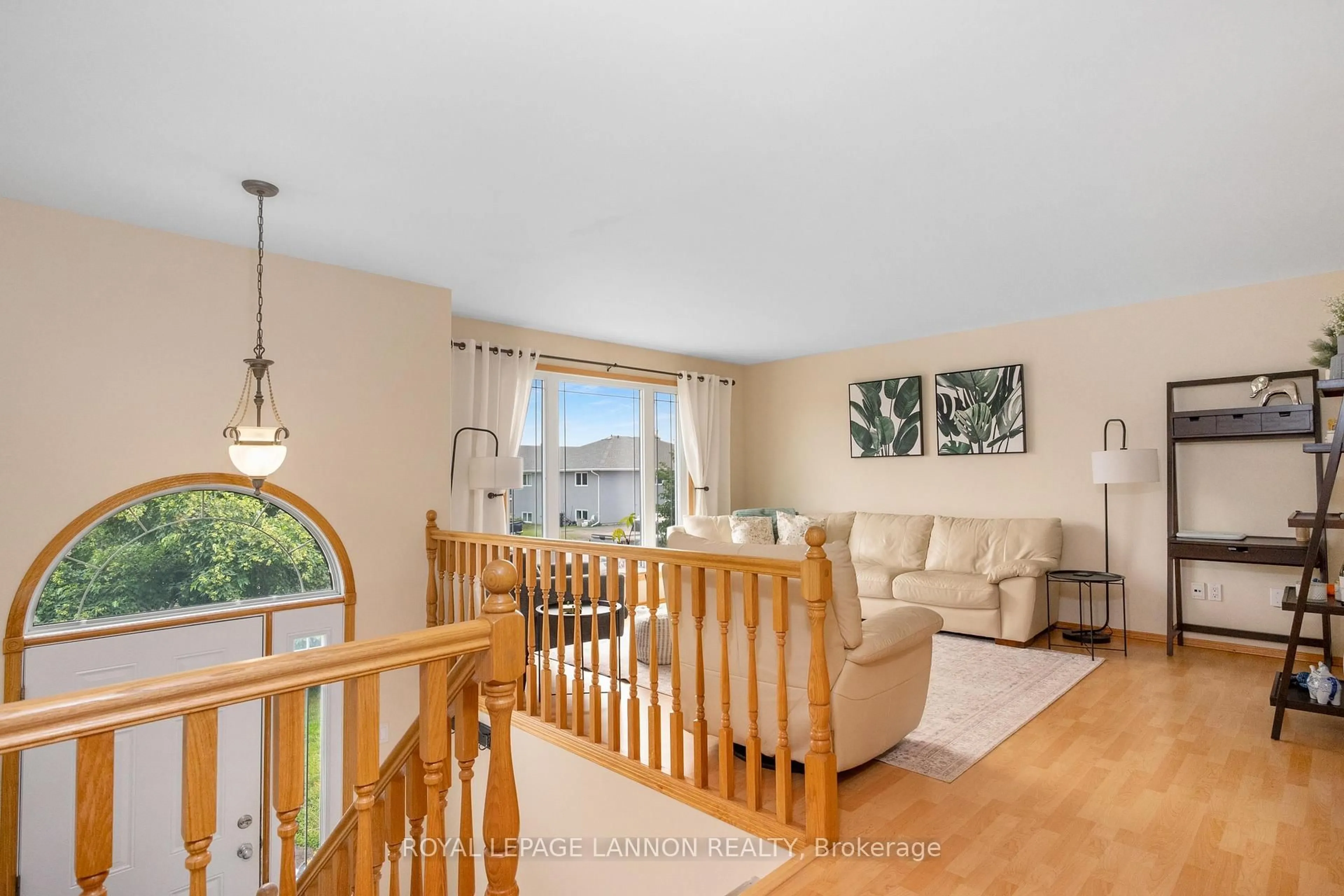 Living room with furniture, unknown for 1486 Hutton Park Dr, Thunder Bay Ontario P7G 1E5