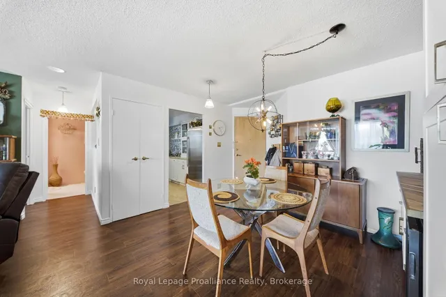344 Front St #401, Belleville 3