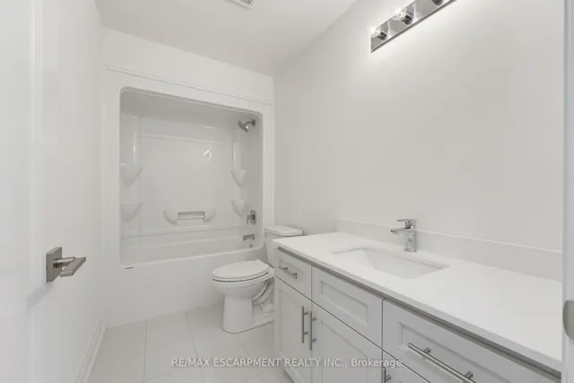 10 CLEAR VALLEY Lane, Hamilton 5