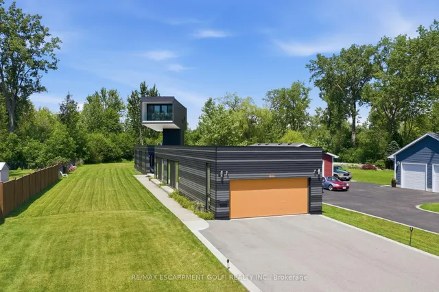 888 Edgemere Rd, Fort Erie 2