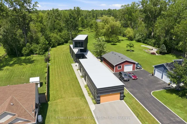 888 Edgemere Rd, Fort Erie 3