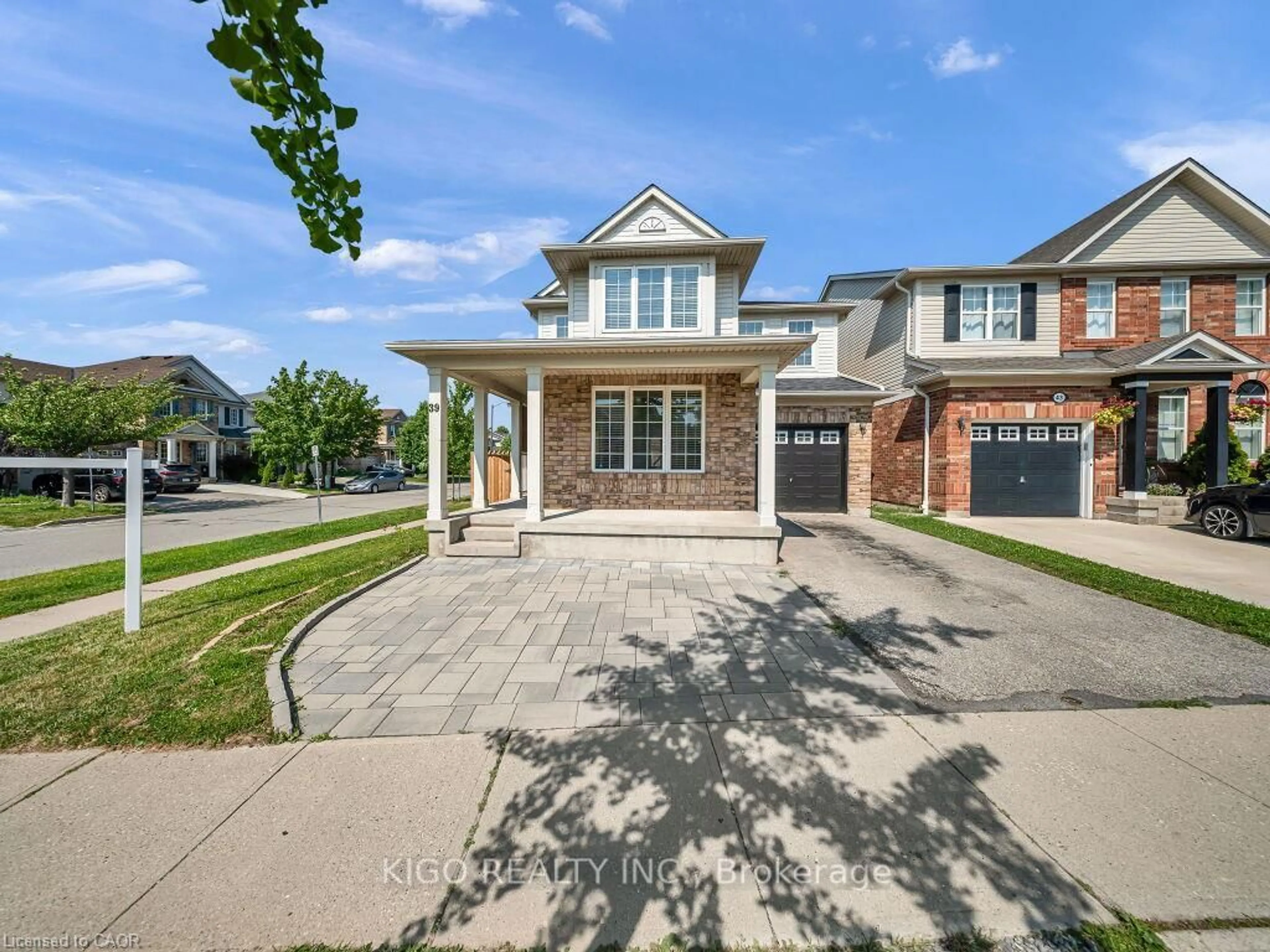 Home with brick exterior material, street for 39 Baintree Way, Cambridge Ontario N1T 2H3