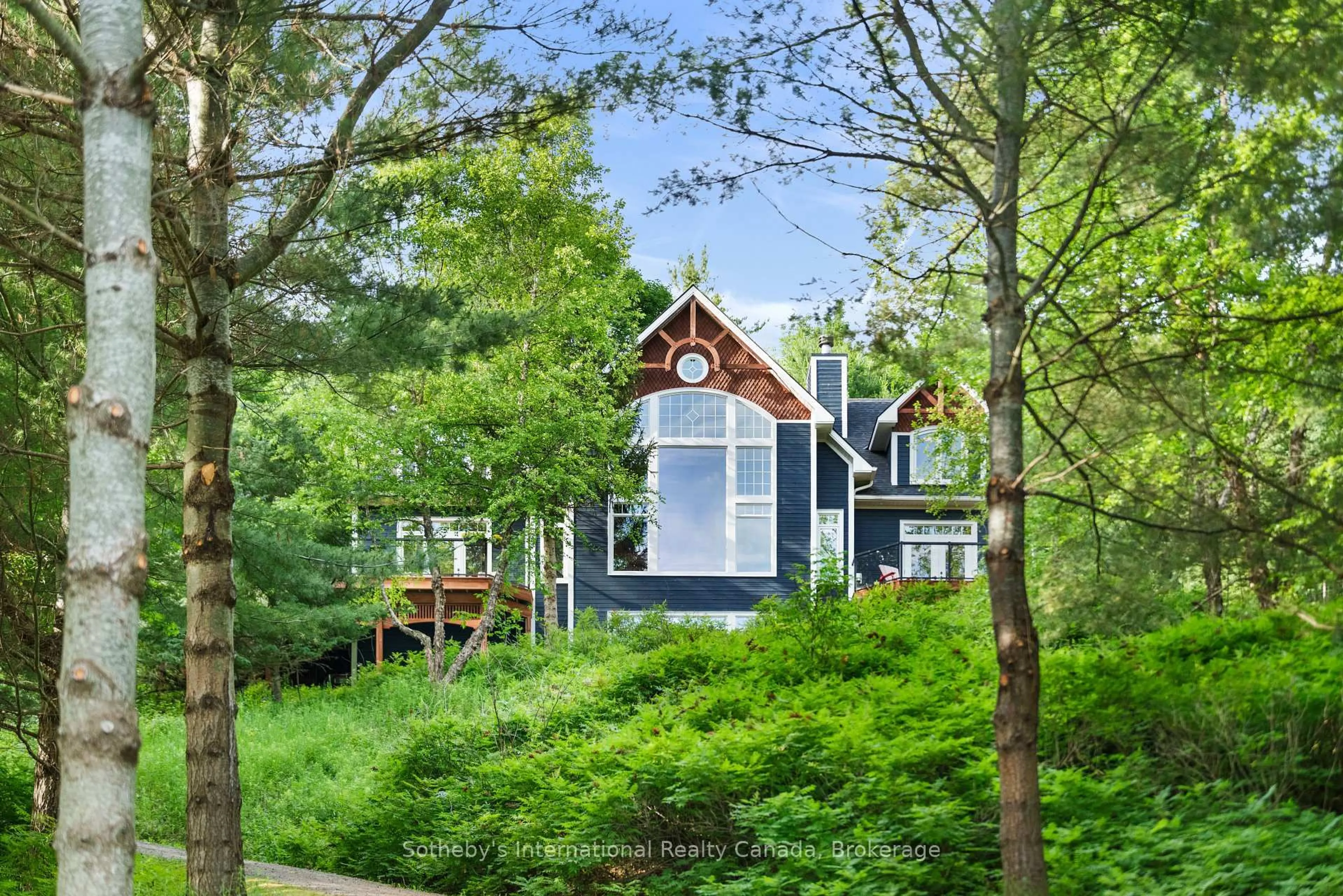 Unknown for 743 Skyhills Rd, Huntsville Ontario P1H 2N5