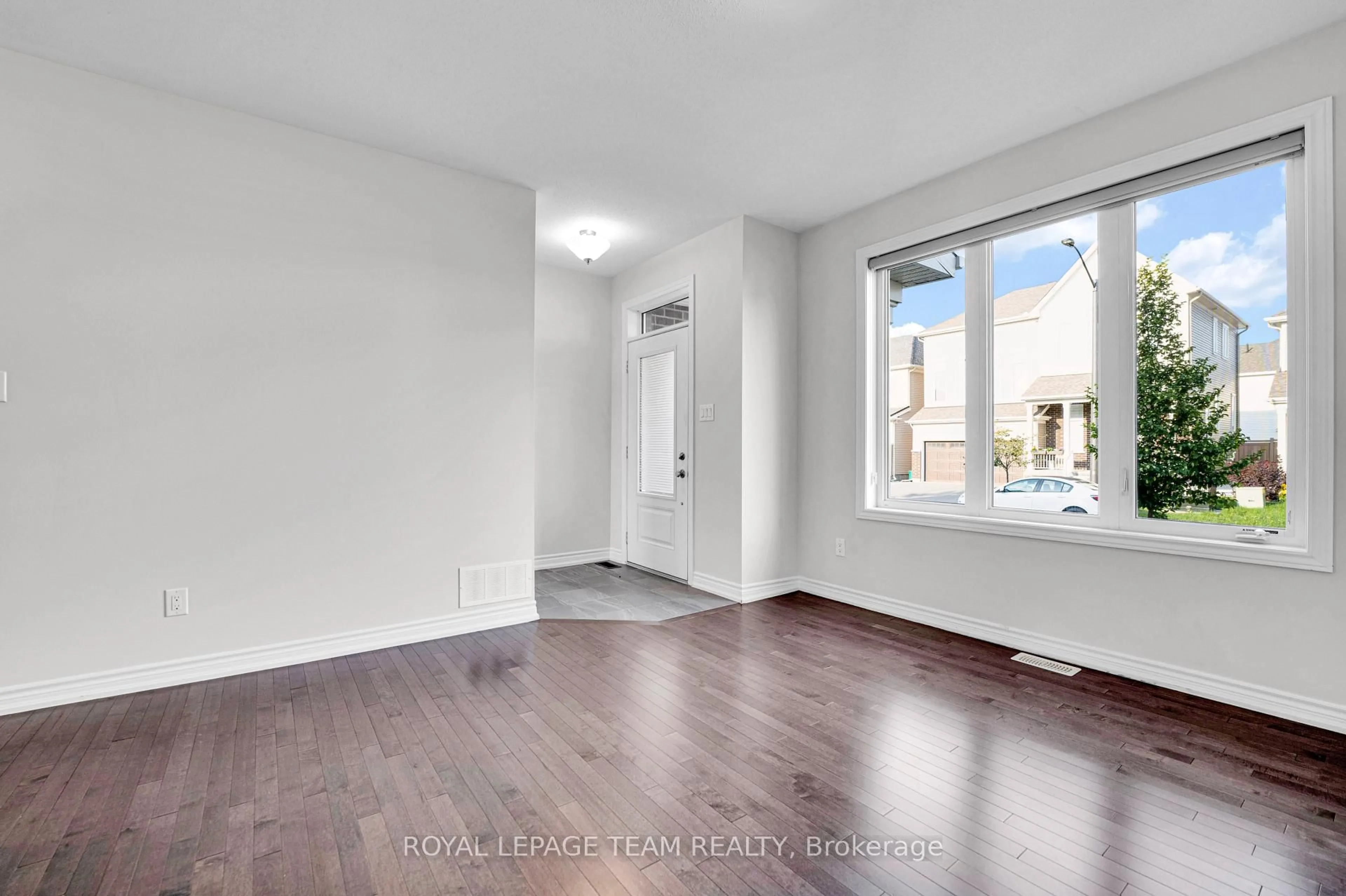 Unknown for 59 MOONBEAM St, Ottawa Ontario K2J 0K6
