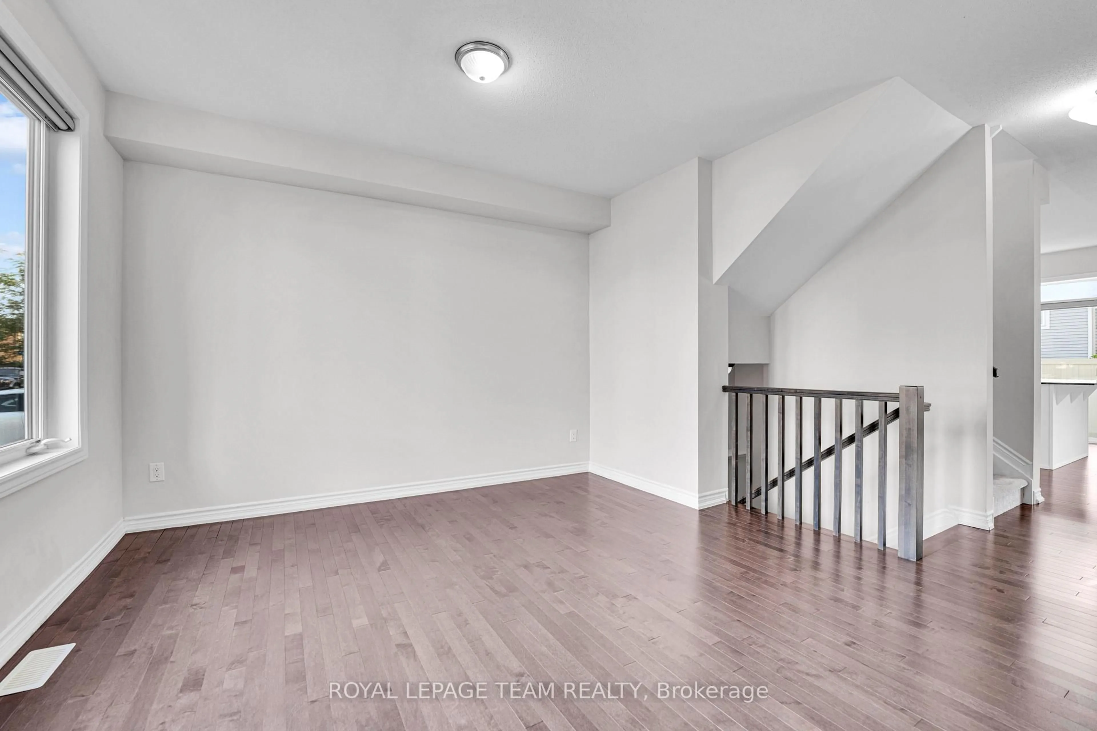 A pic of a room for 59 MOONBEAM St, Ottawa Ontario K2J 0K6