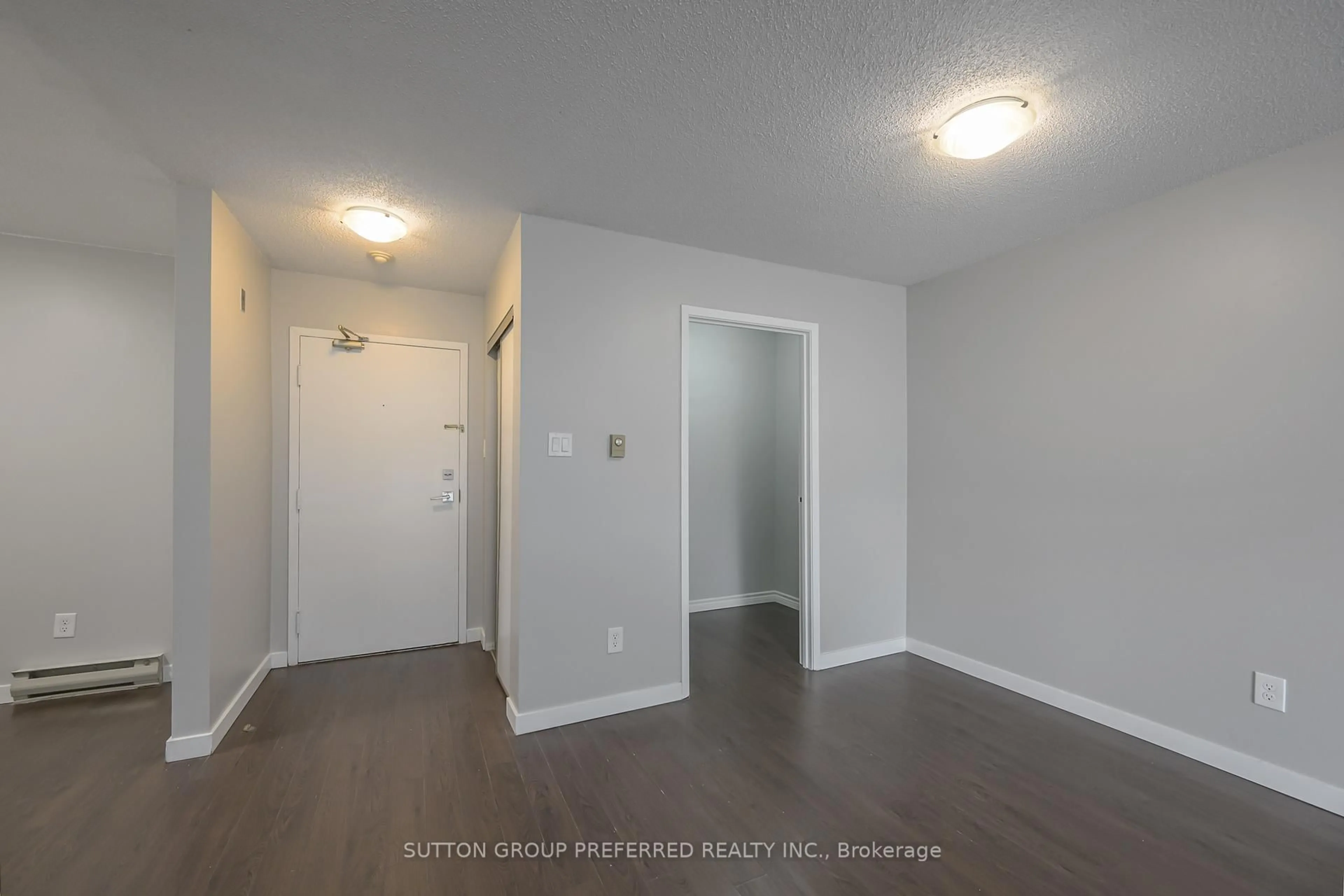 Unknown for 15 Jacksway Cres #202, London North Ontario N5X 3T8