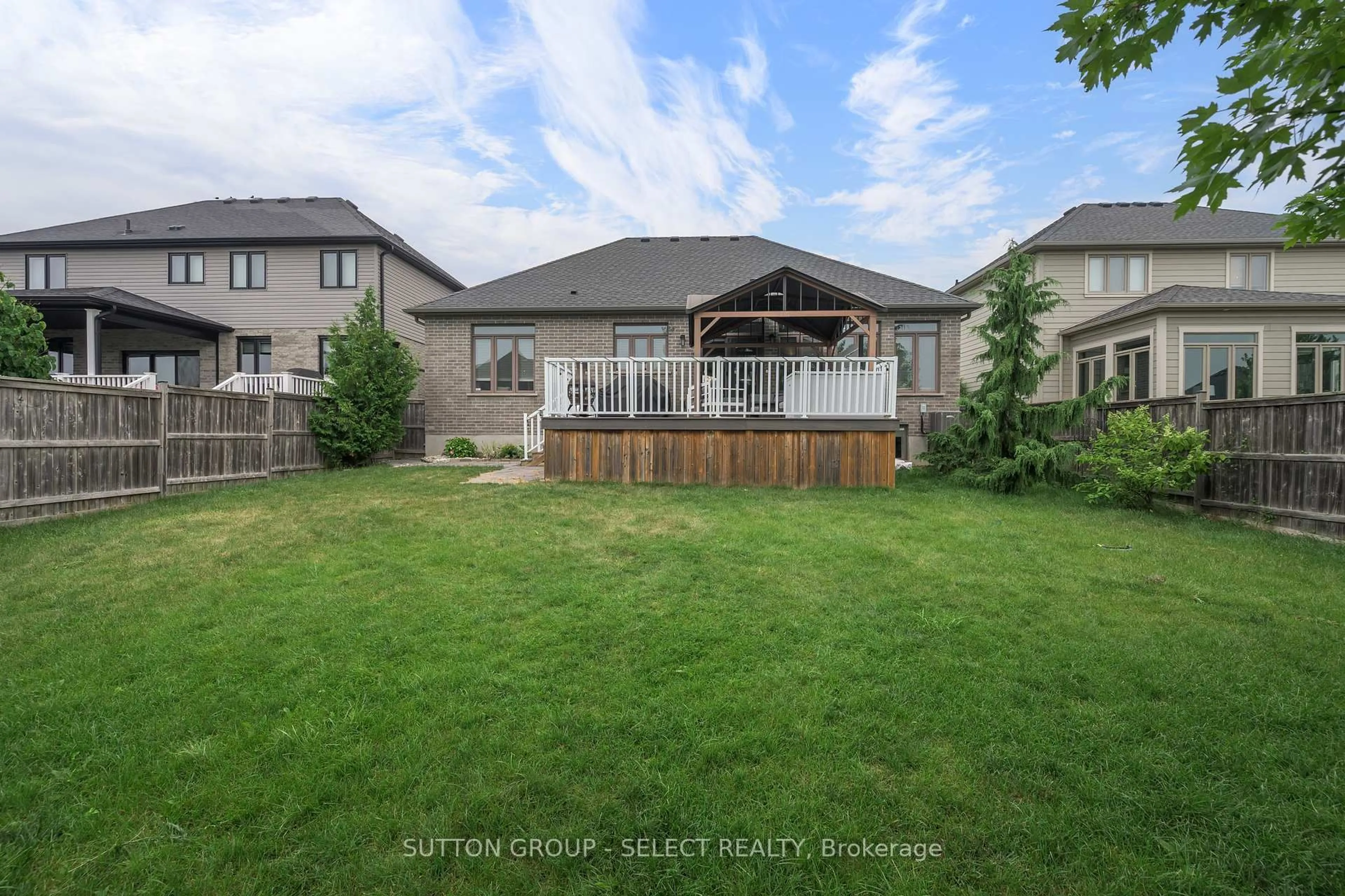 A pic from outside/outdoor area/front of a property/back of a property/a pic from drone, unknown for 14 Mayapple Cres, Middlesex Centre Ontario N0M 2A0