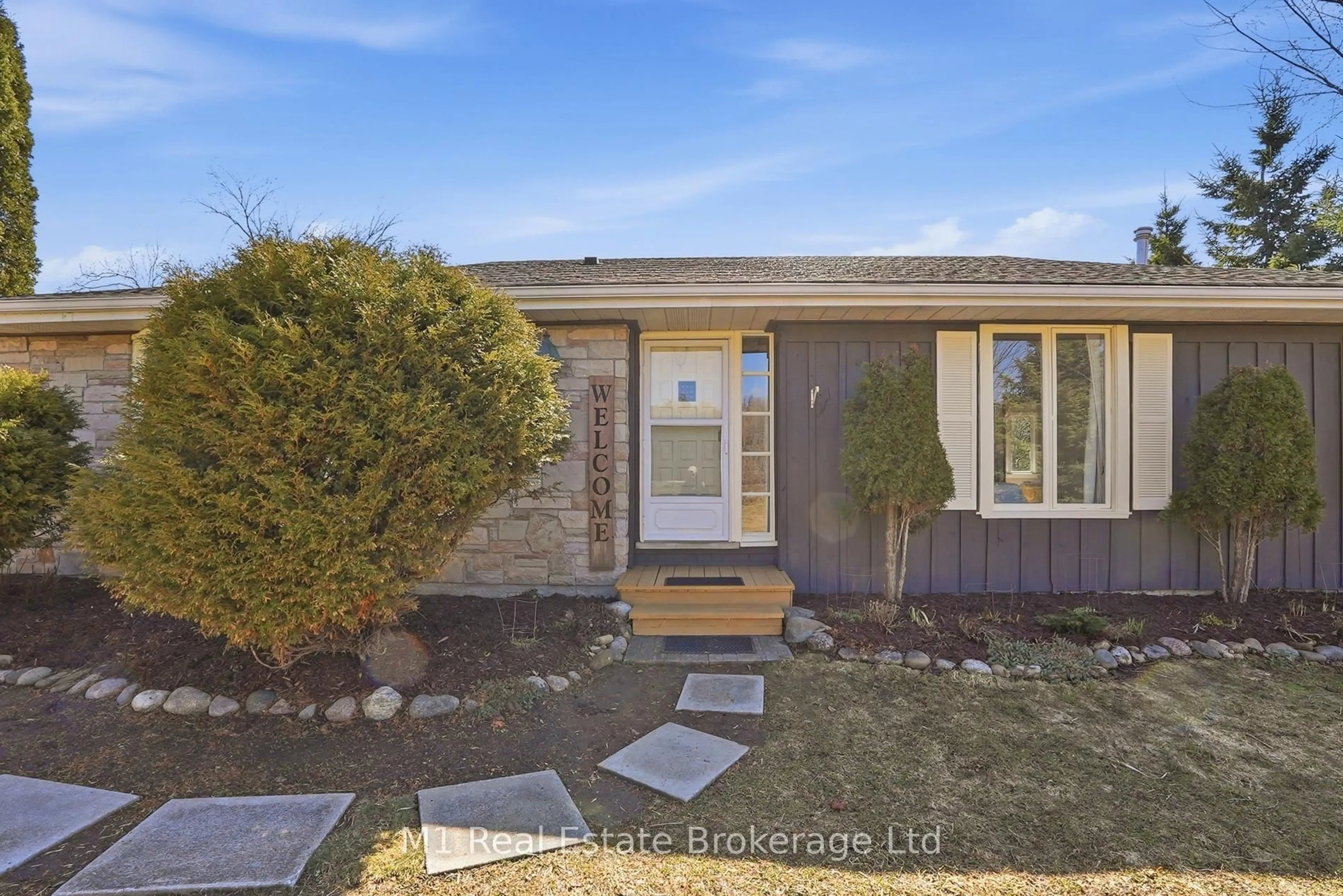 Unknown for 9467 Wellington Rd 124, Erin Ontario N0B 1T0