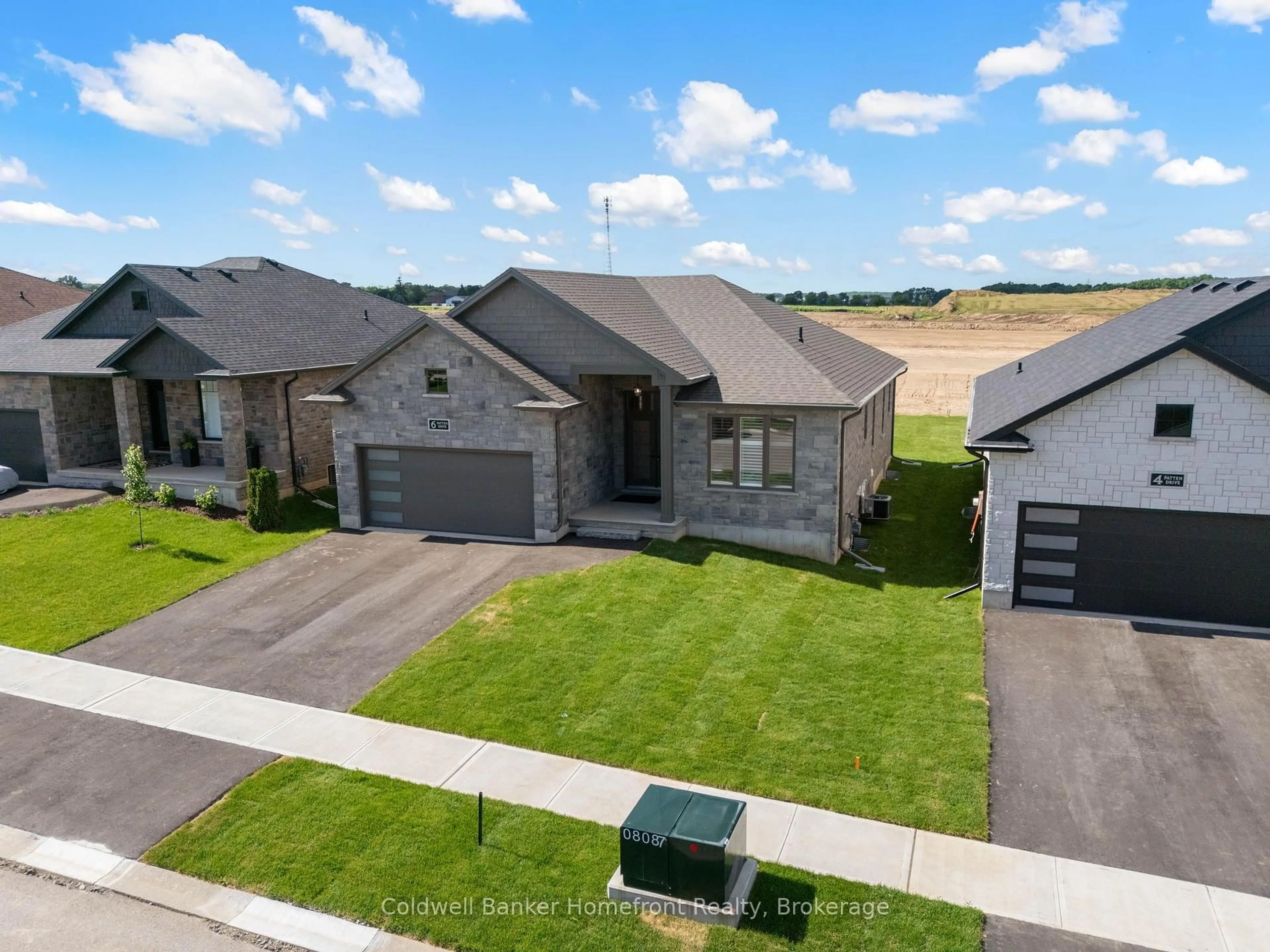 A pic from outside/outdoor area/front of a property/back of a property/a pic from drone, street for 6 Patten Dr, Brant Ontario N0E 1N0