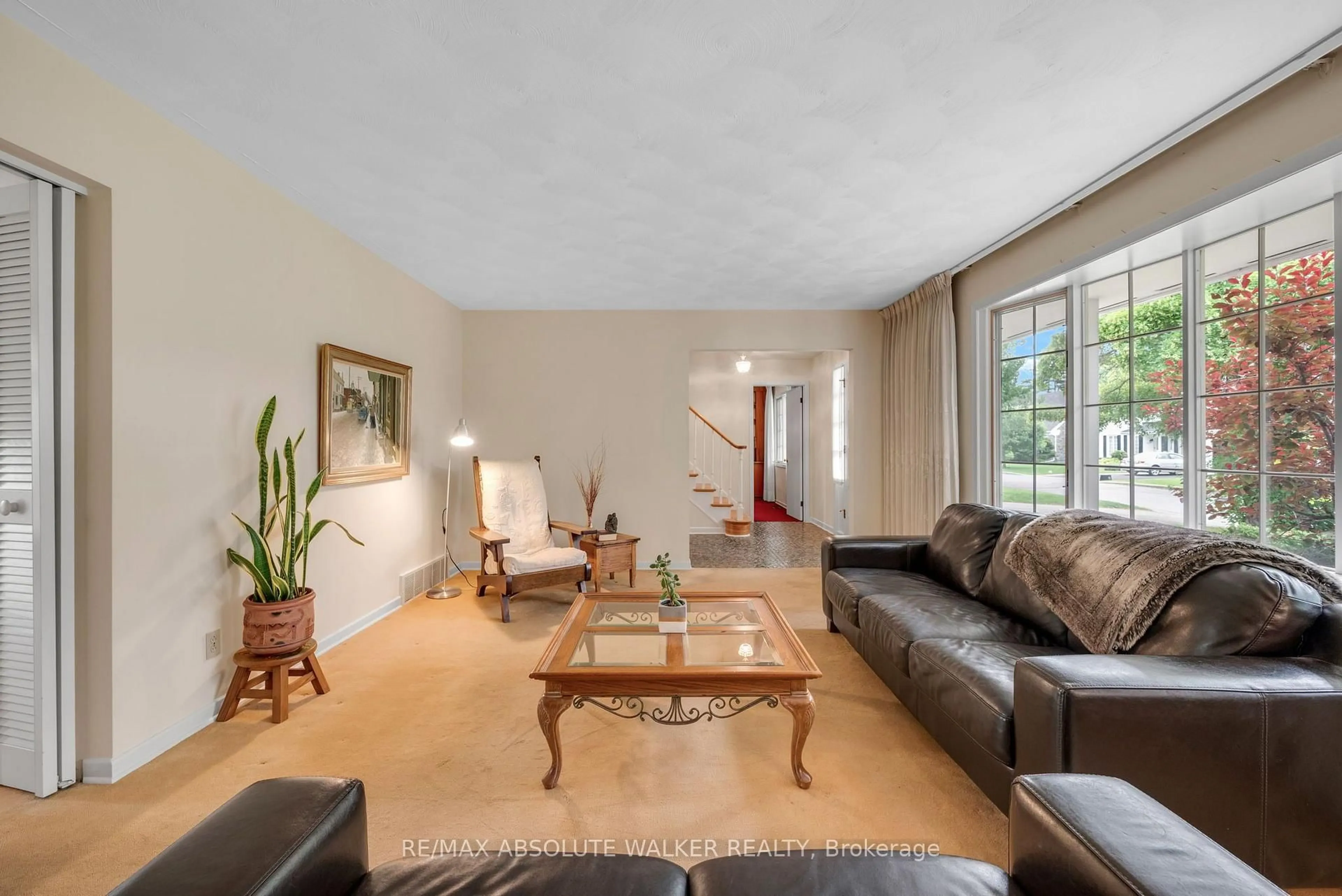 Living room with furniture, unknown for 1950 Fairmeadow Cres, Ottawa Ontario K1H 7B9